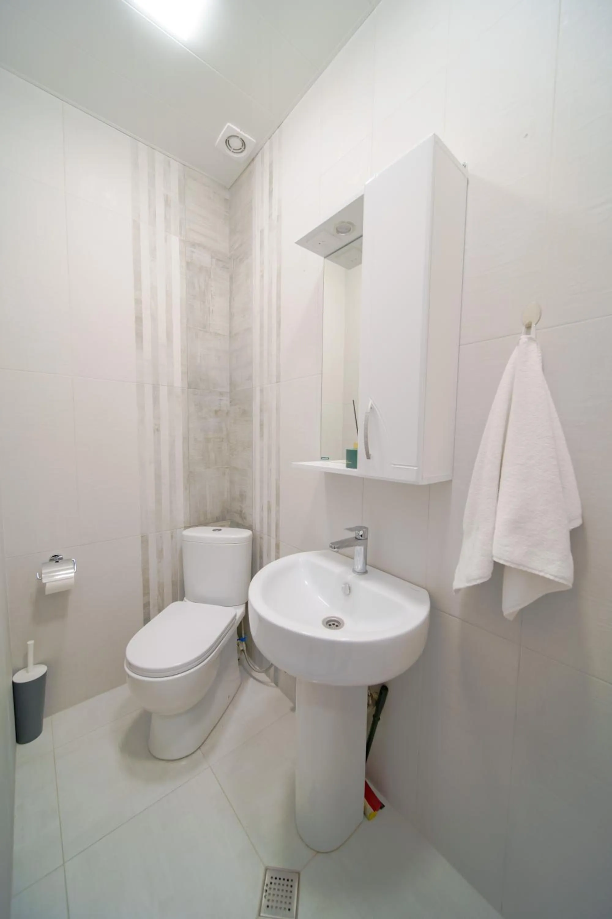 Toilet in Sweet Home Apart-Hotel