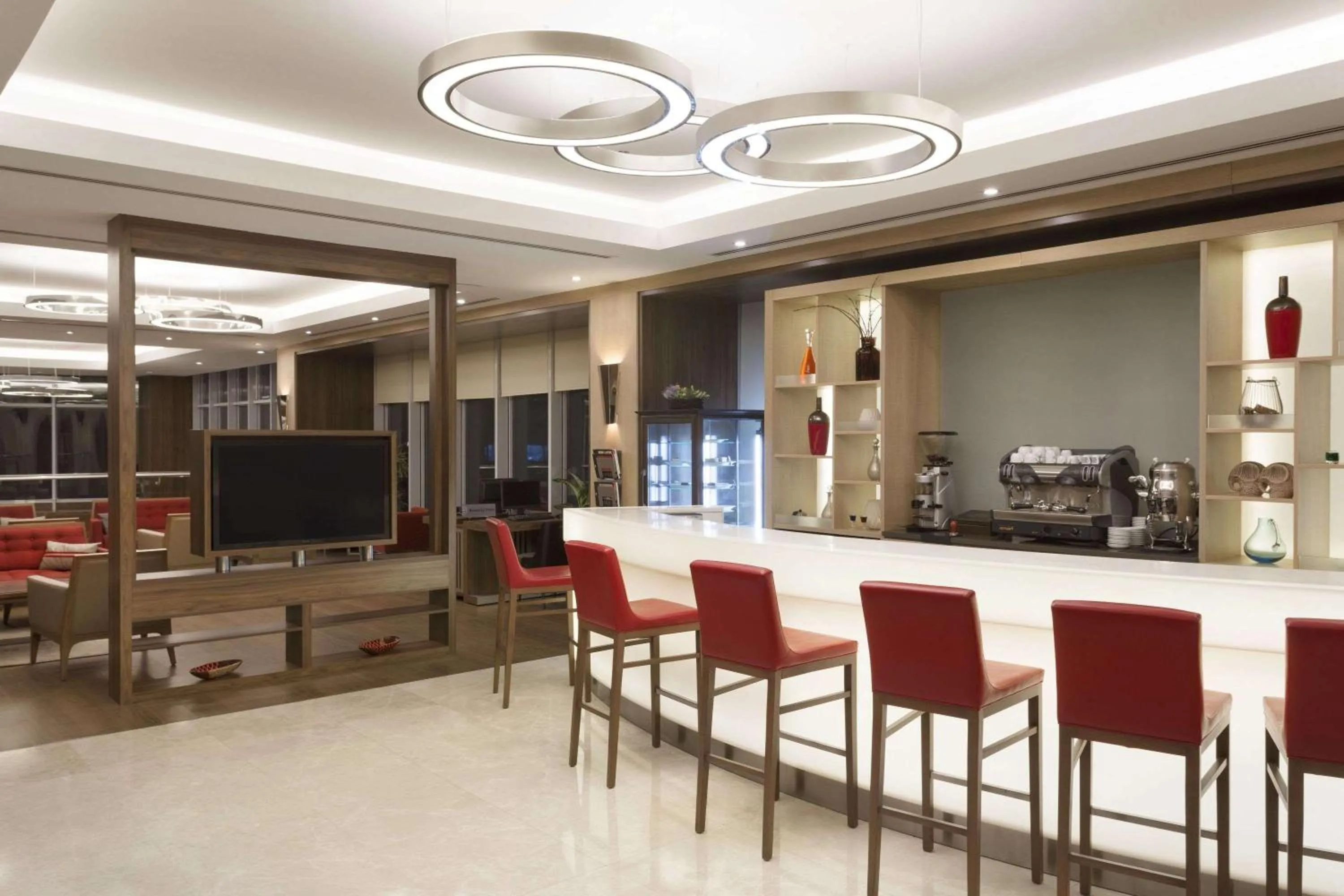 Lounge or bar in Ramada Encore Istanbul Bayrampasa