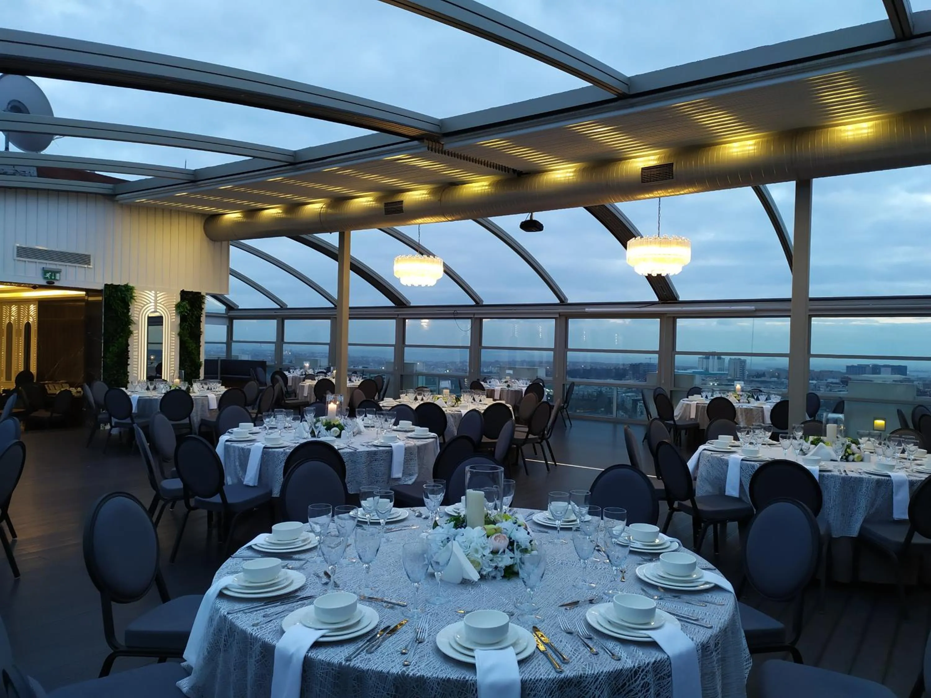 Restaurant/places to eat in Ramada Encore Istanbul Bayrampasa