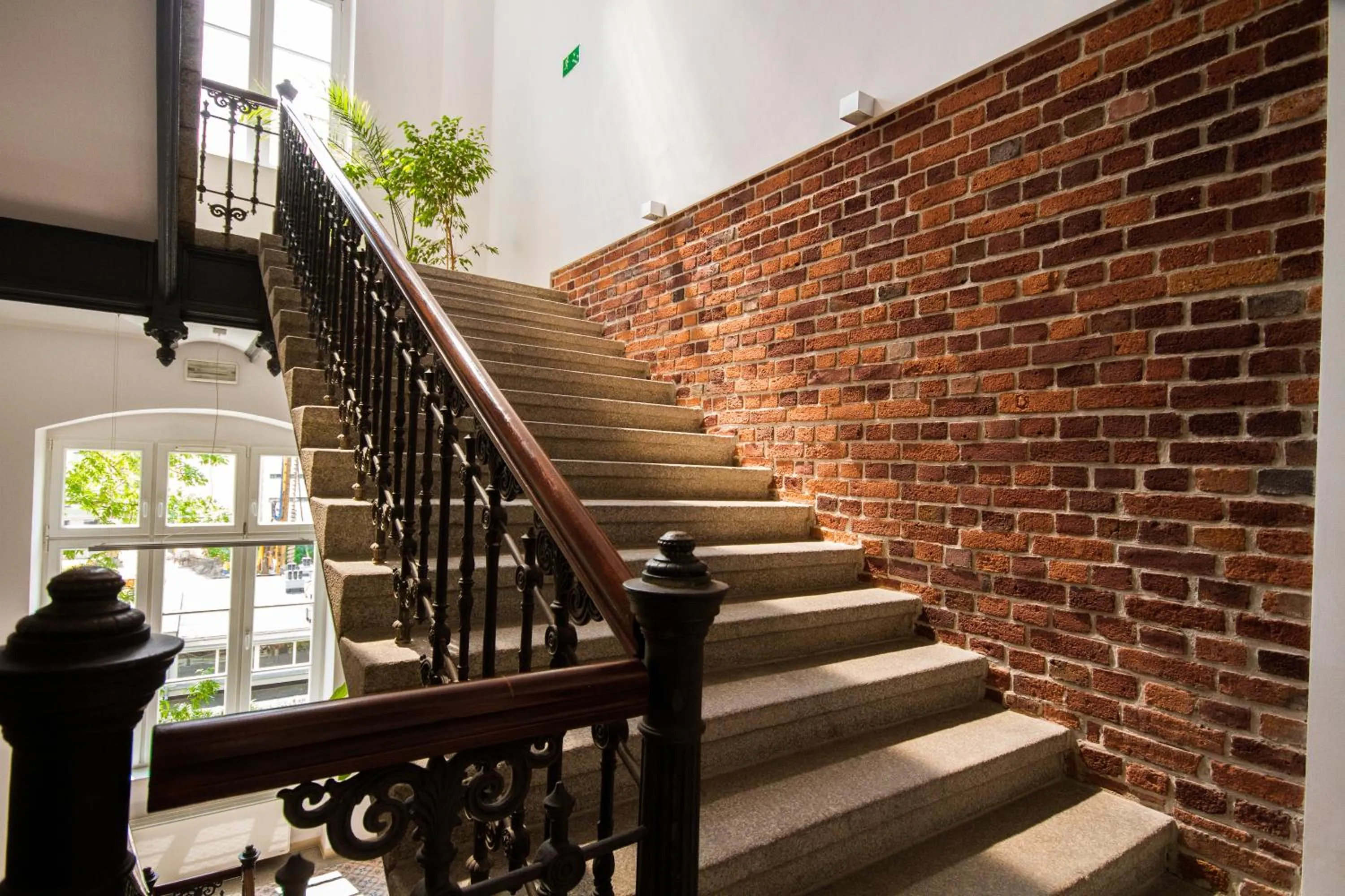 Facade/entrance in Hotel Dikul Market Square Wroclaw