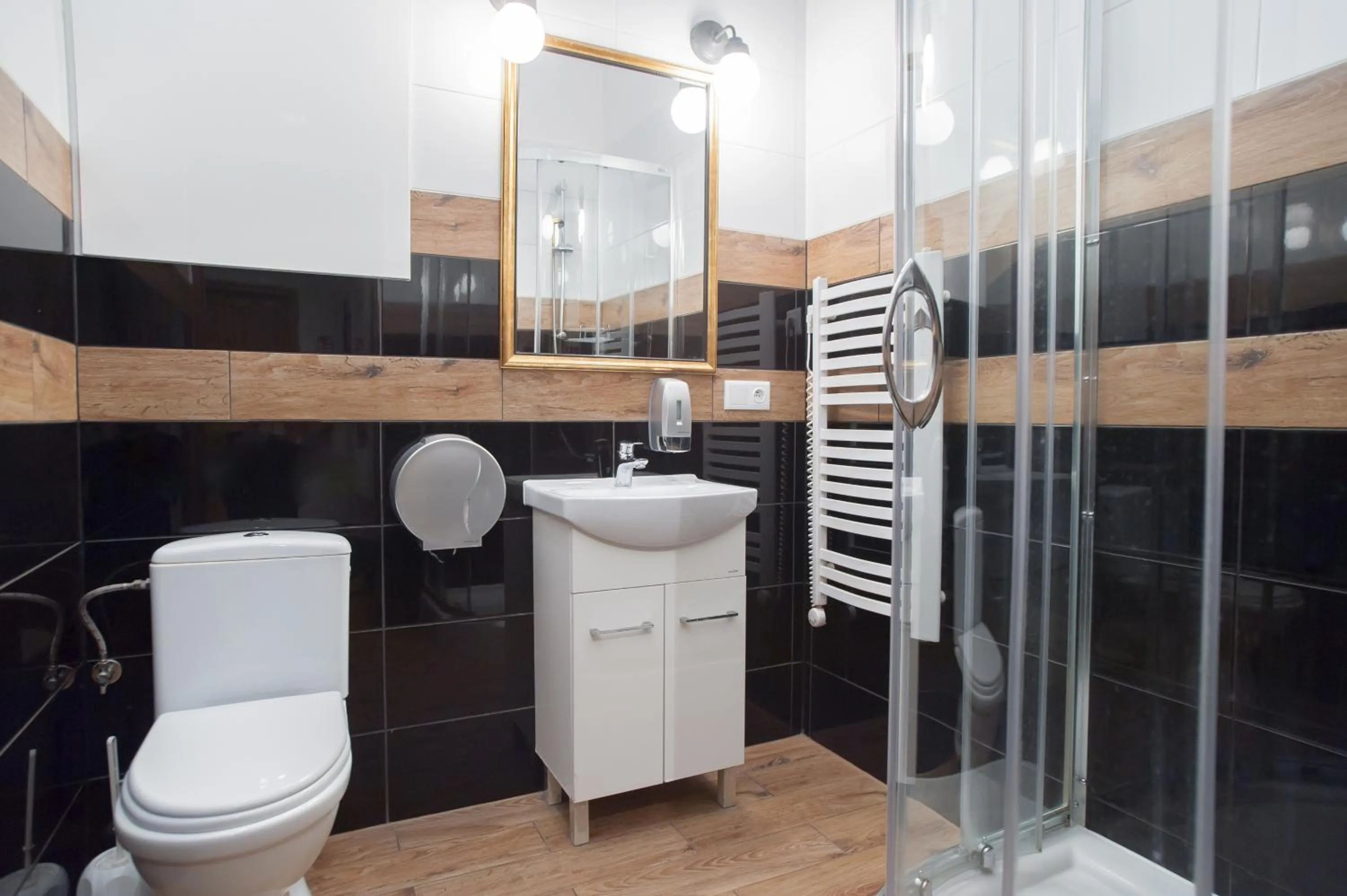 Bathroom in Dizzy Daisy Hostel