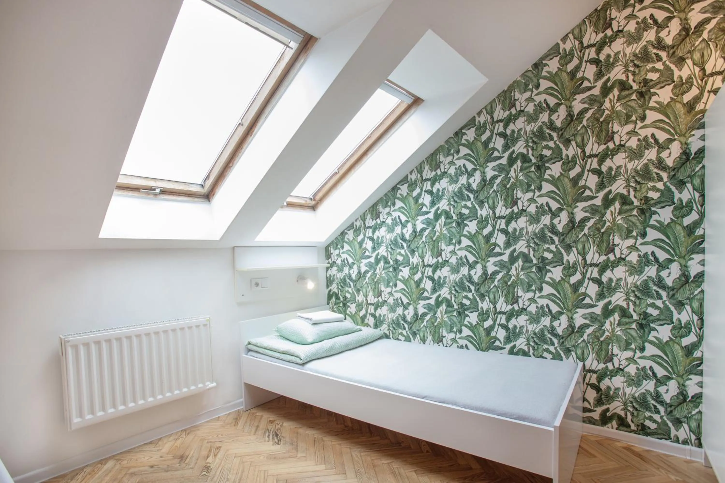 Bed in Dizzy Daisy Hostel