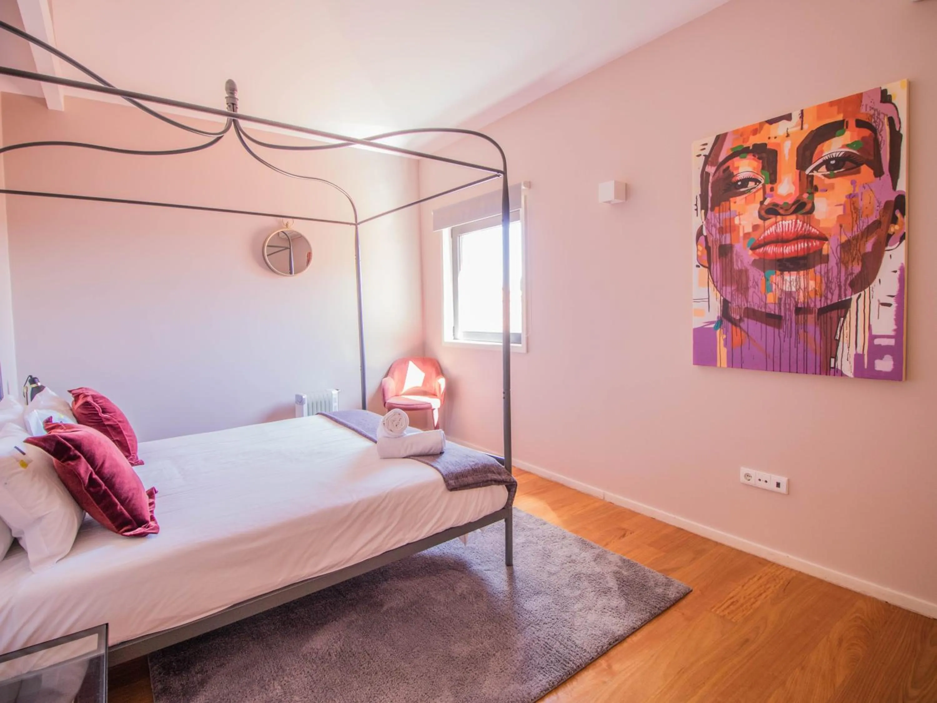 Decorative detail, Bed in ALIBI by YoursPorto