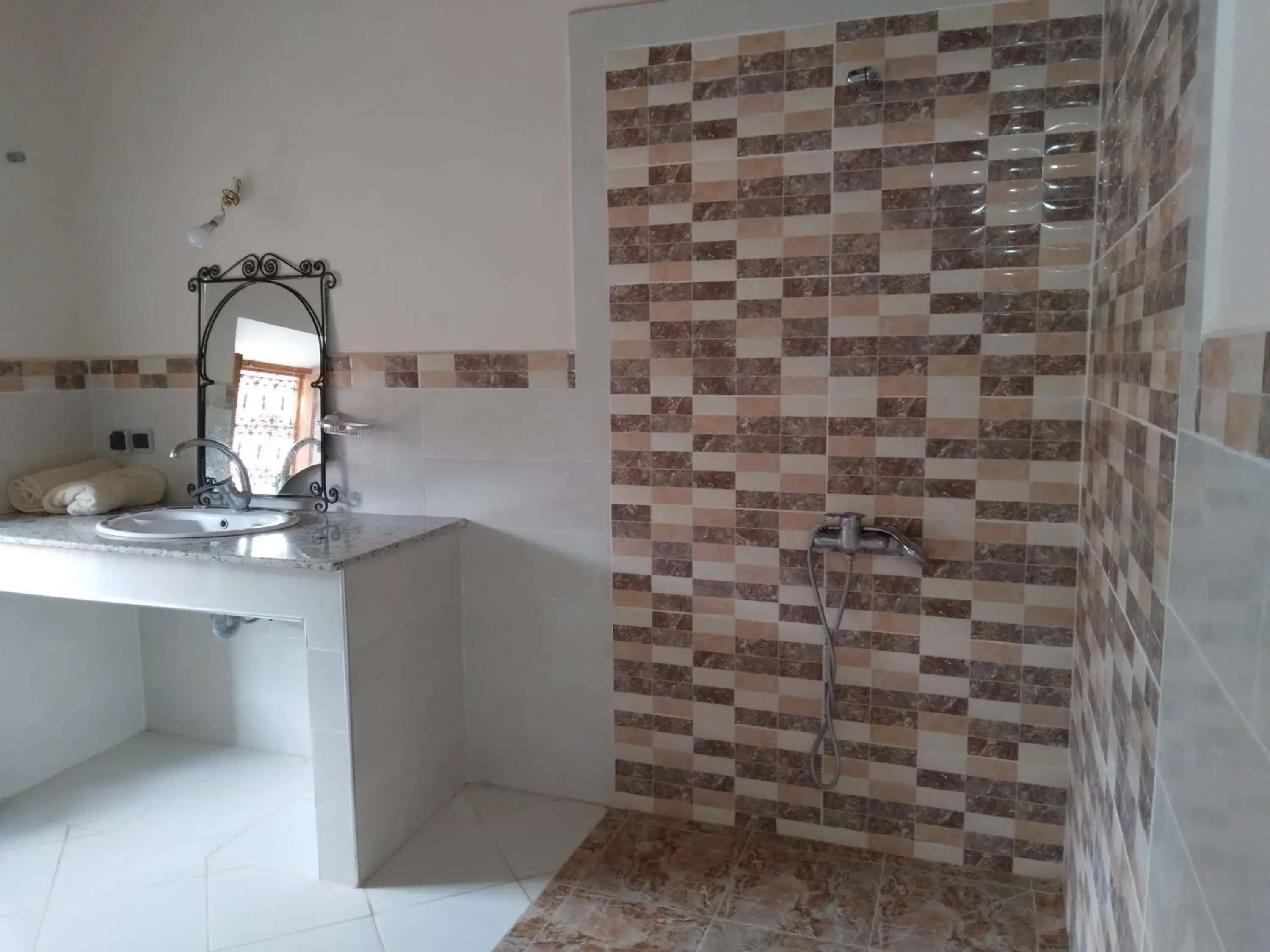 Single Room with Private Bathroom in Hotel et Restaurant Riad Amodou Single Room with Private Bathroom in Hotel et Restaurant Riad Amodou