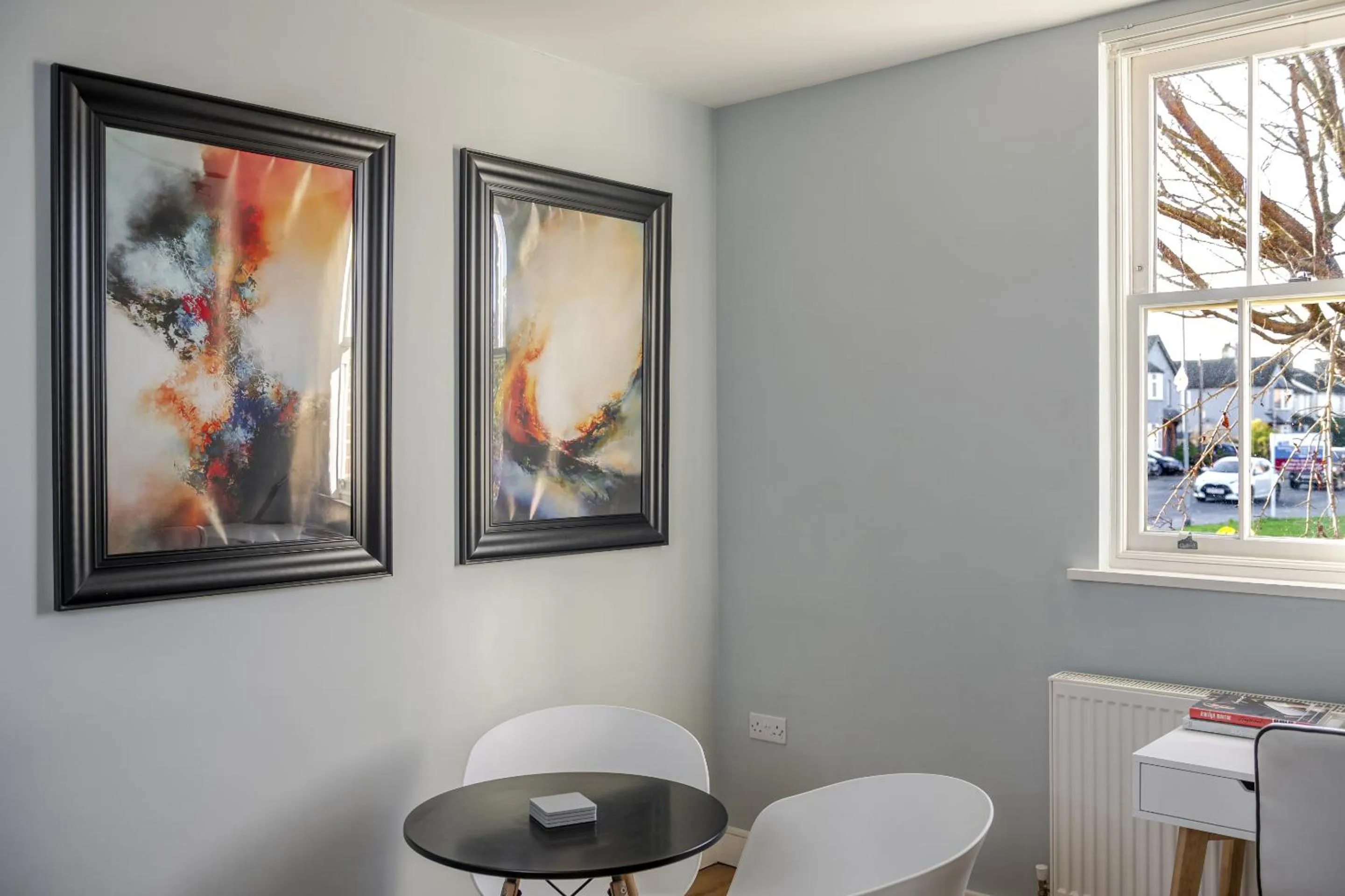 Dining area in Luxurious 1 Bed House, Free Parking, Braintree Town with Sky TV