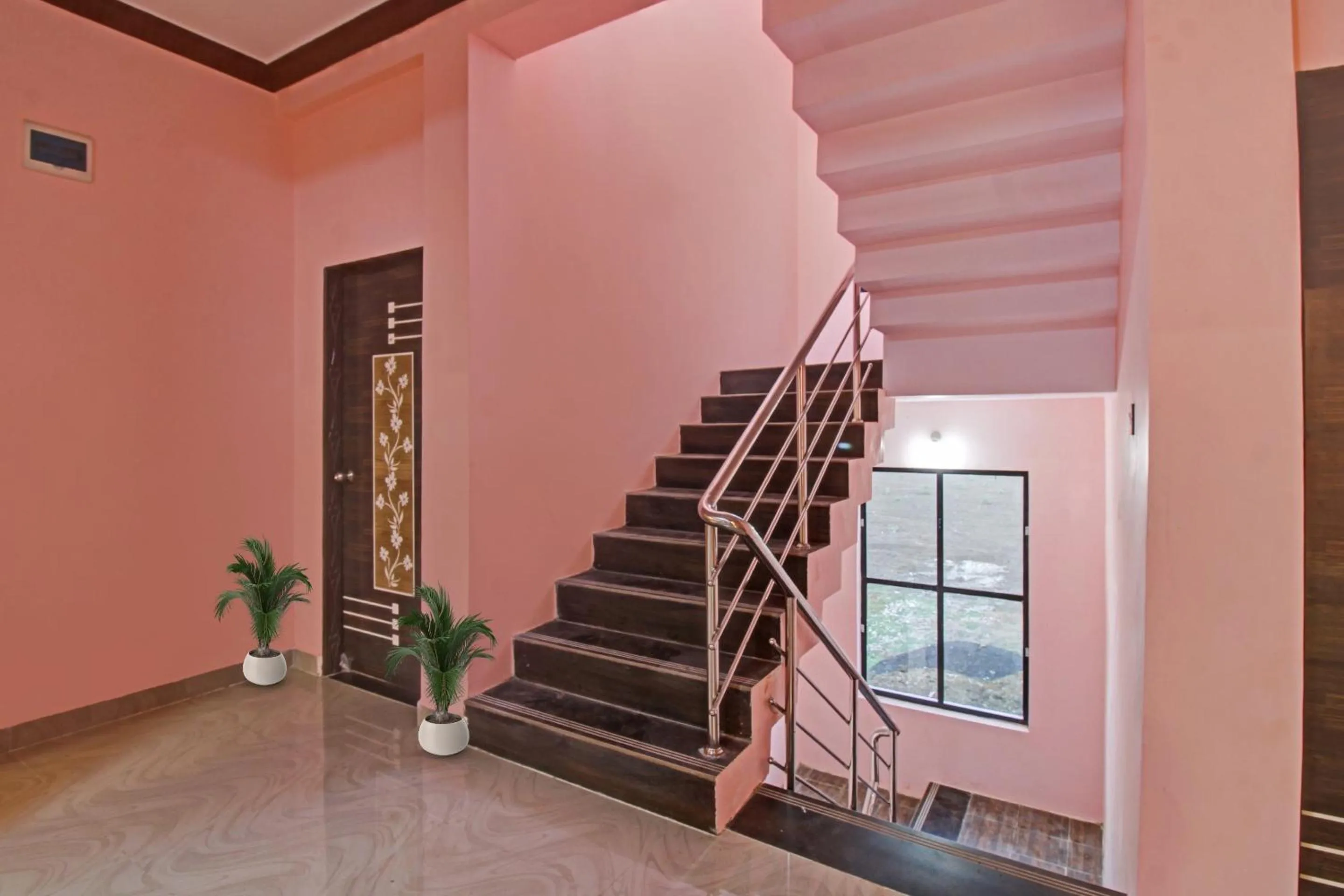 Lobby or reception in Hotel O Raj