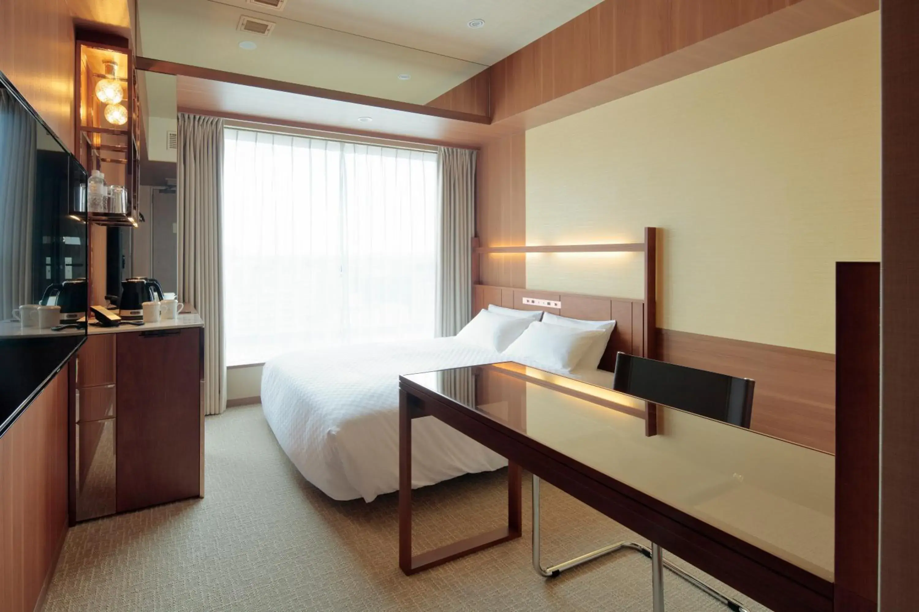 Business Double Room in Candeo Hotel Utsunomiya Business Double Room in Candeo Hotel Utsunomiya