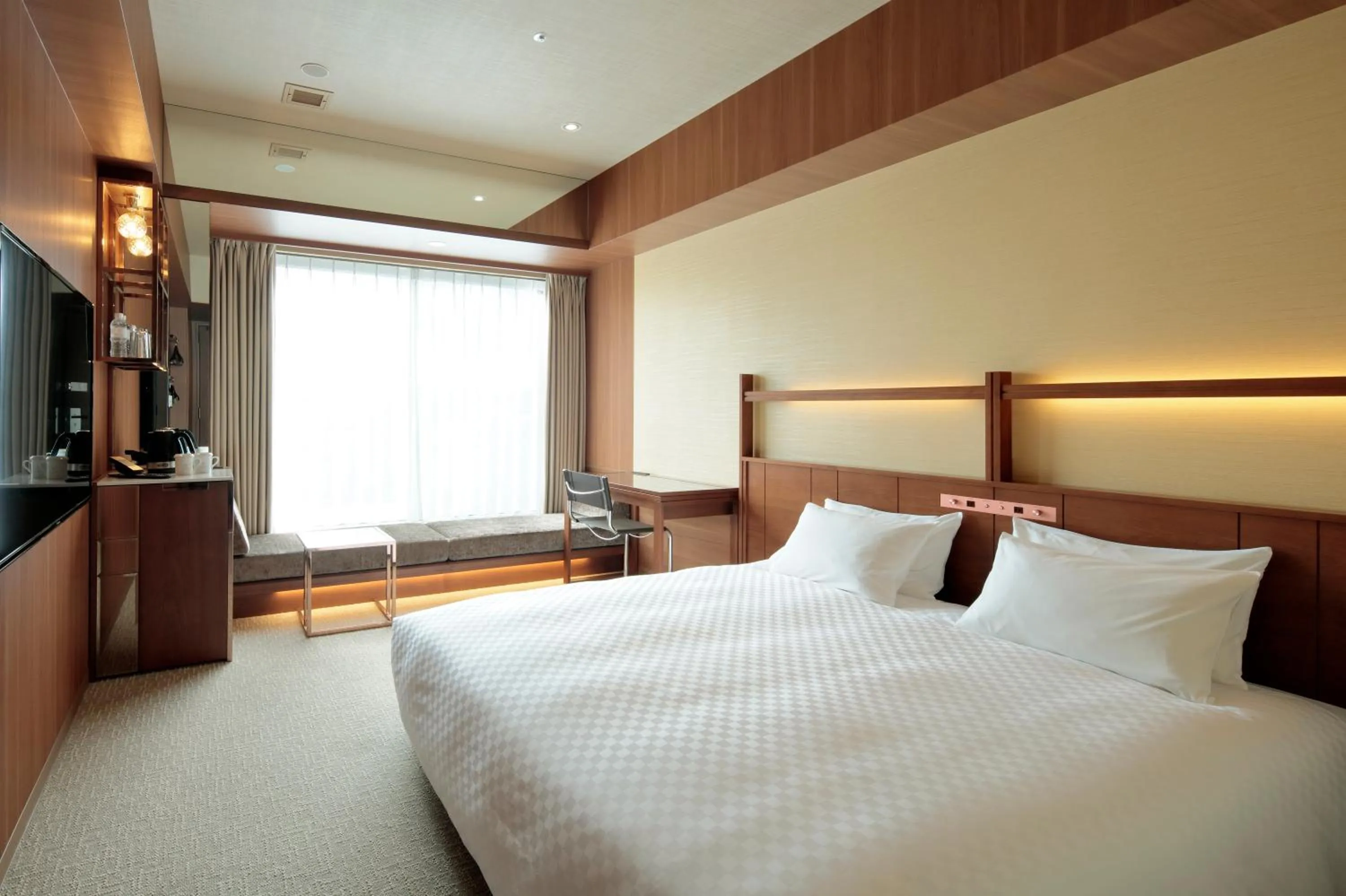 Photo of the whole room, Bed in Candeo Hotel Utsunomiya