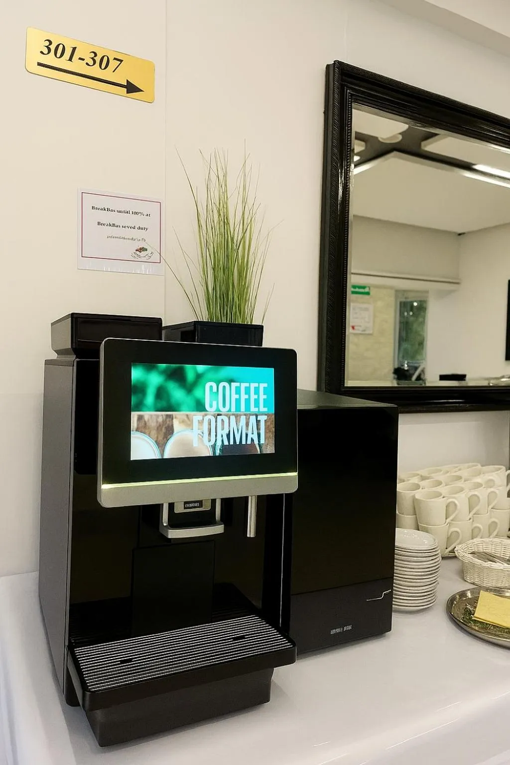 Breakfast in Hotel Junior 2