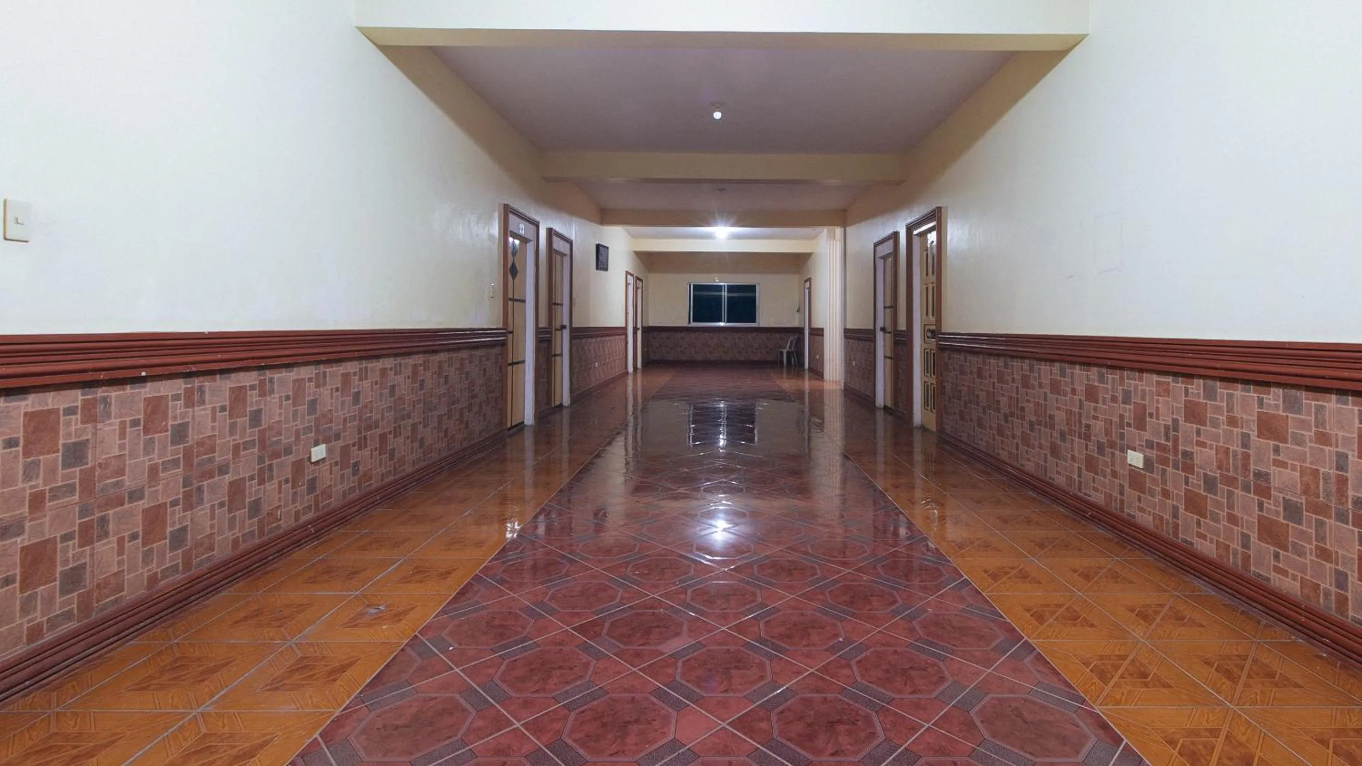 Area and facilities in RedDoorz @ Goldland Spring Resort Urdaneta City