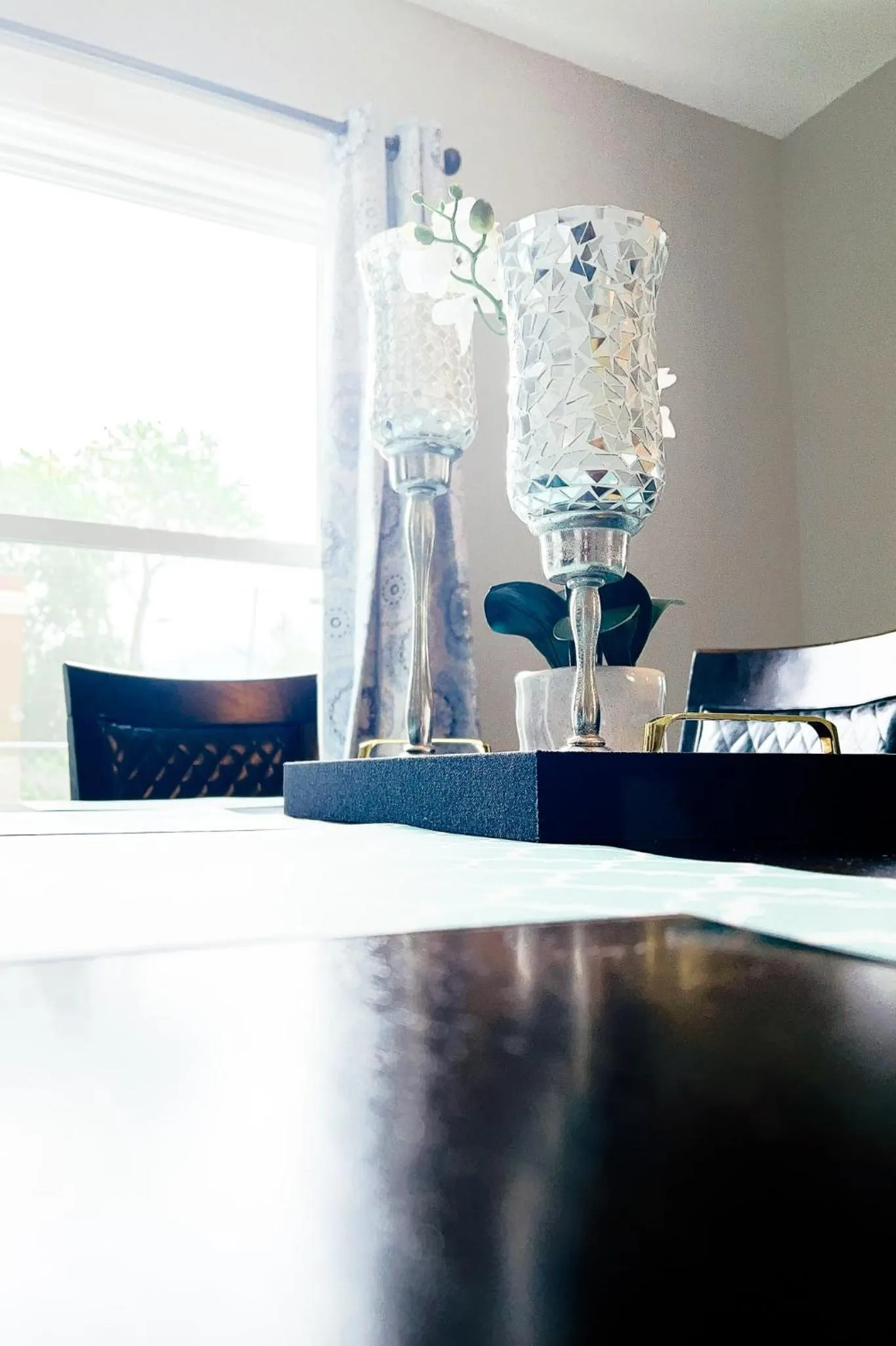 2 Homes, 1 Stay-7BR Niagara Falls Compound