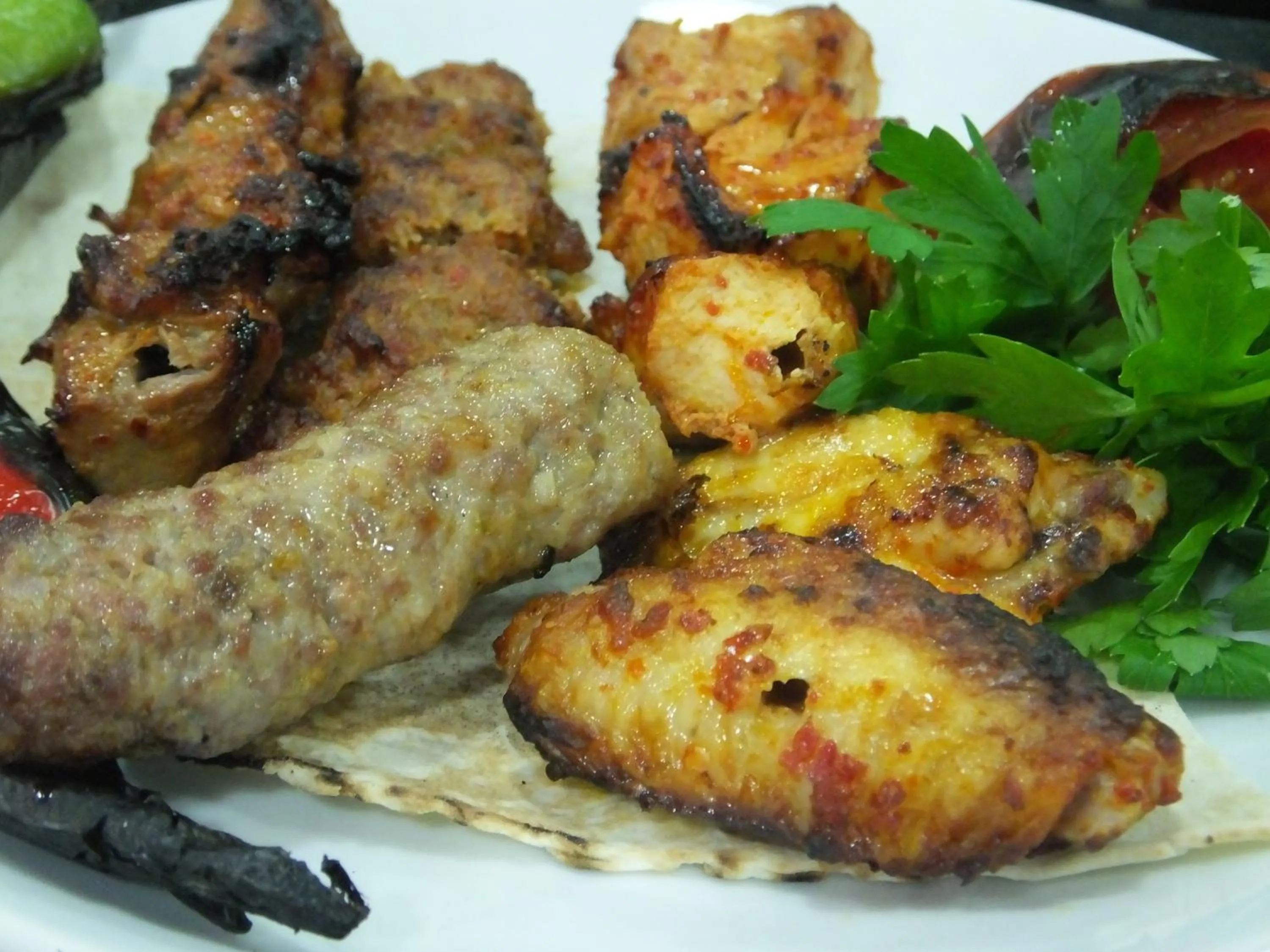 Restaurant/places to eat in Çınarpark Hotel