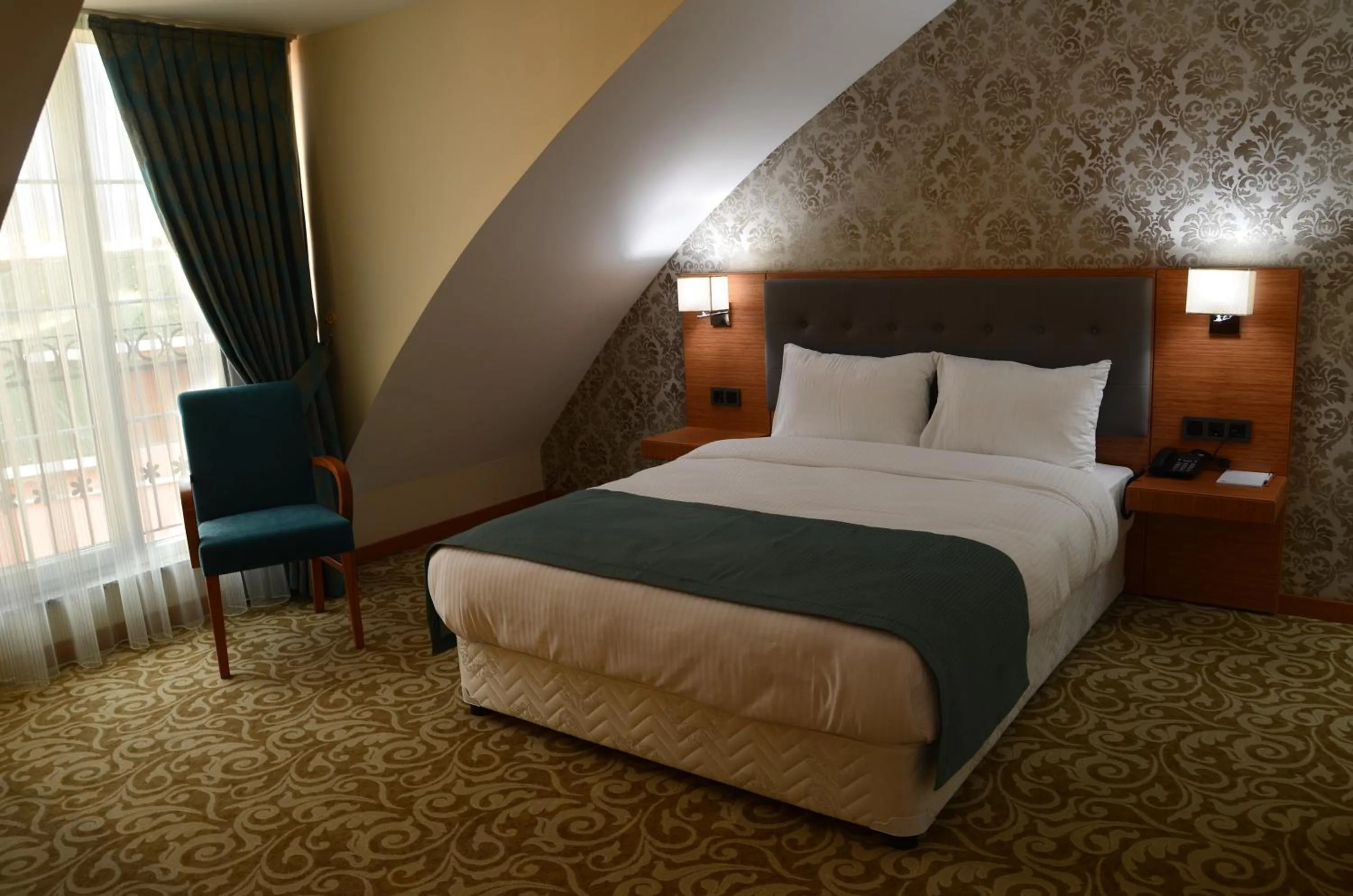 Bed in Çınarpark Hotel