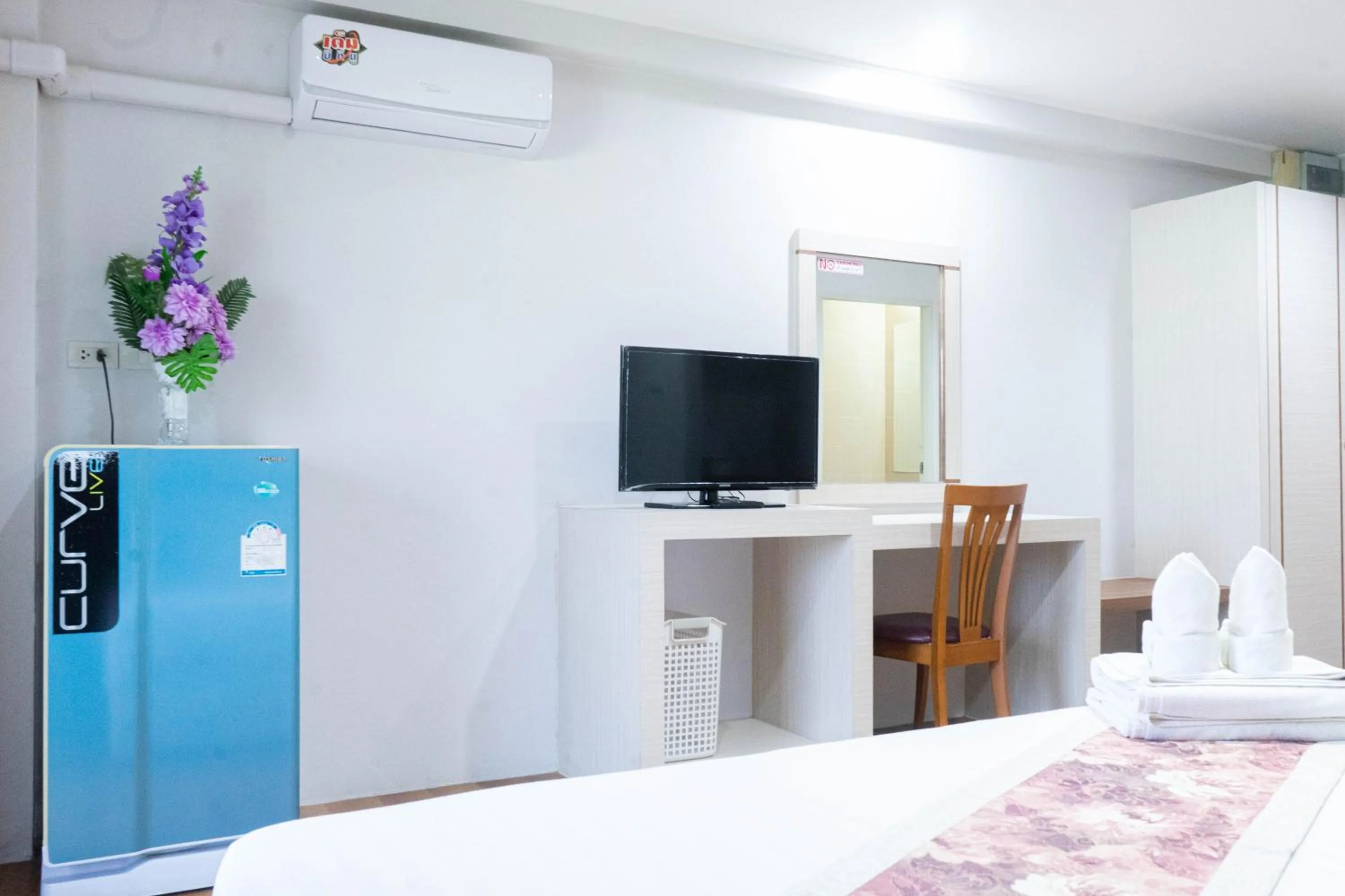 TV and multimedia, Bed in Perfectroom Mansion