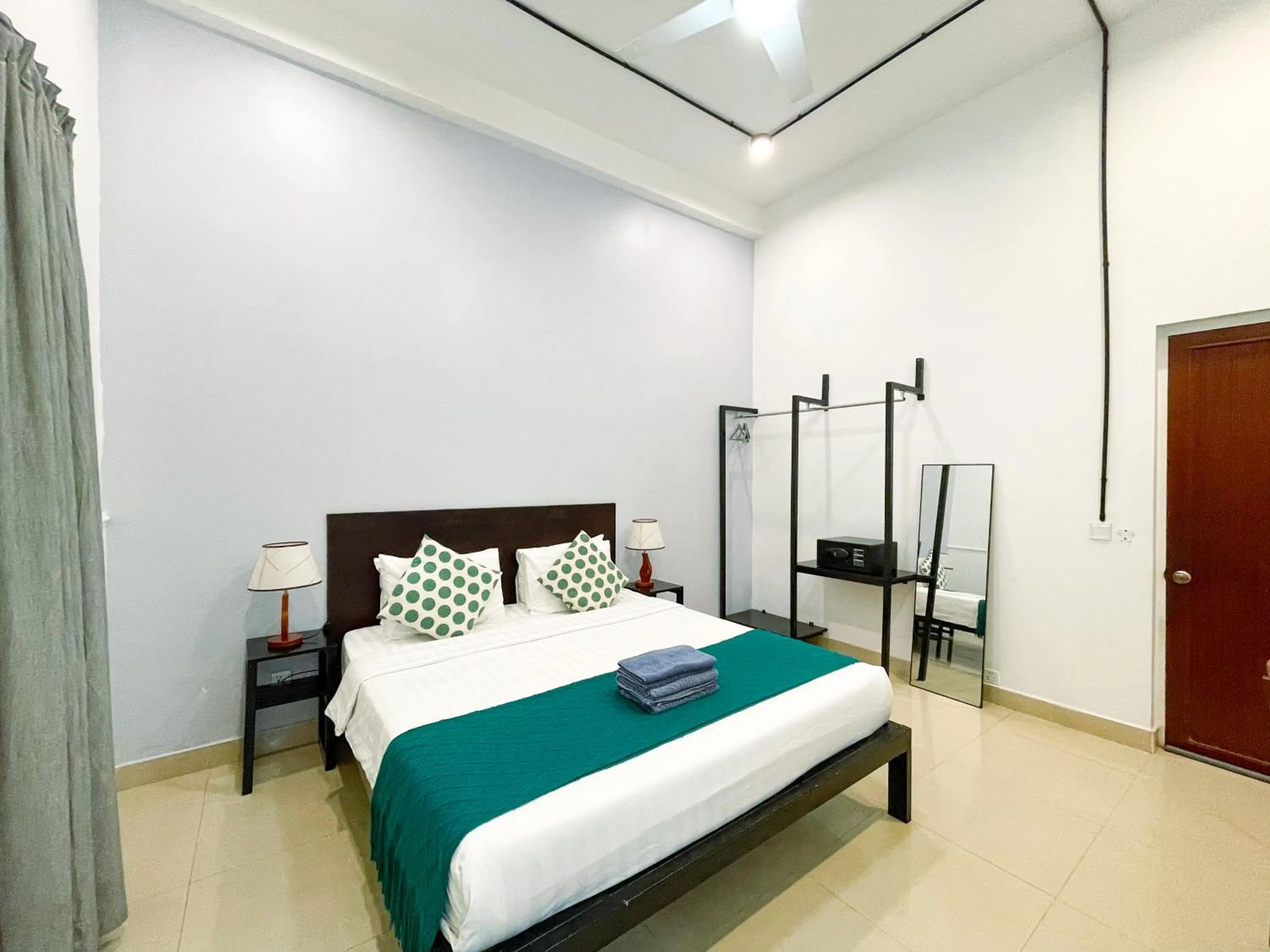 View (from property/room), Bed in Birdcage Boutique