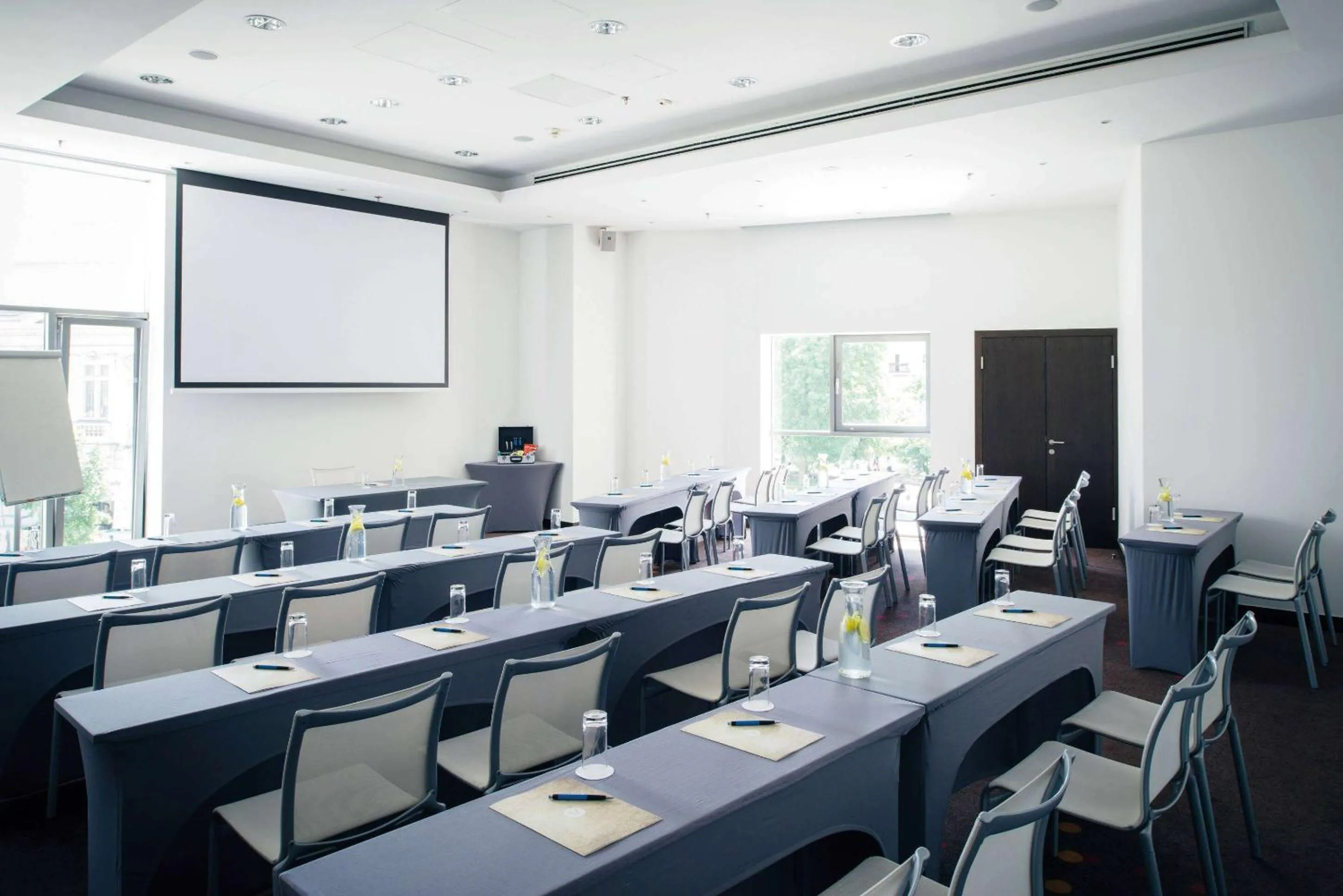 Meeting/conference room in Vienna House by Wyndham Andel's Cracow