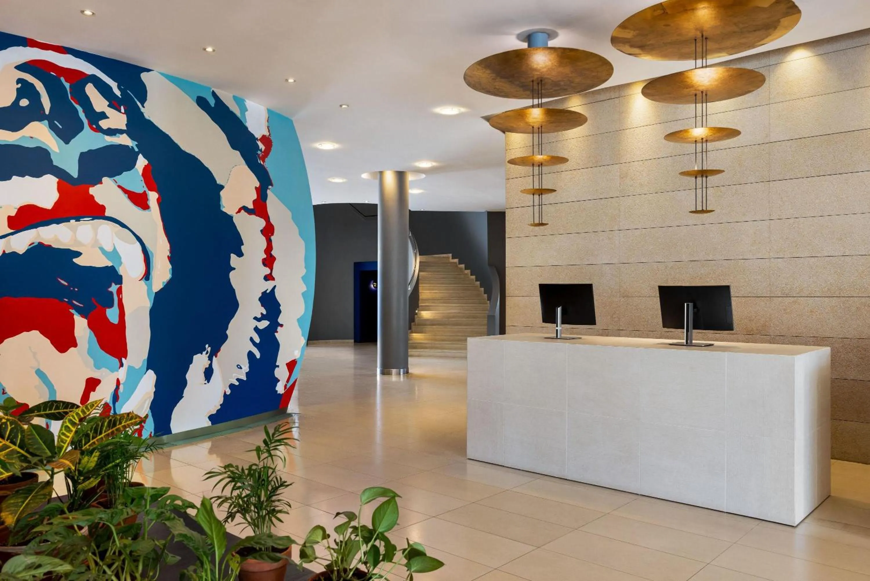 Lobby or reception in Vienna House by Wyndham Andel's Cracow