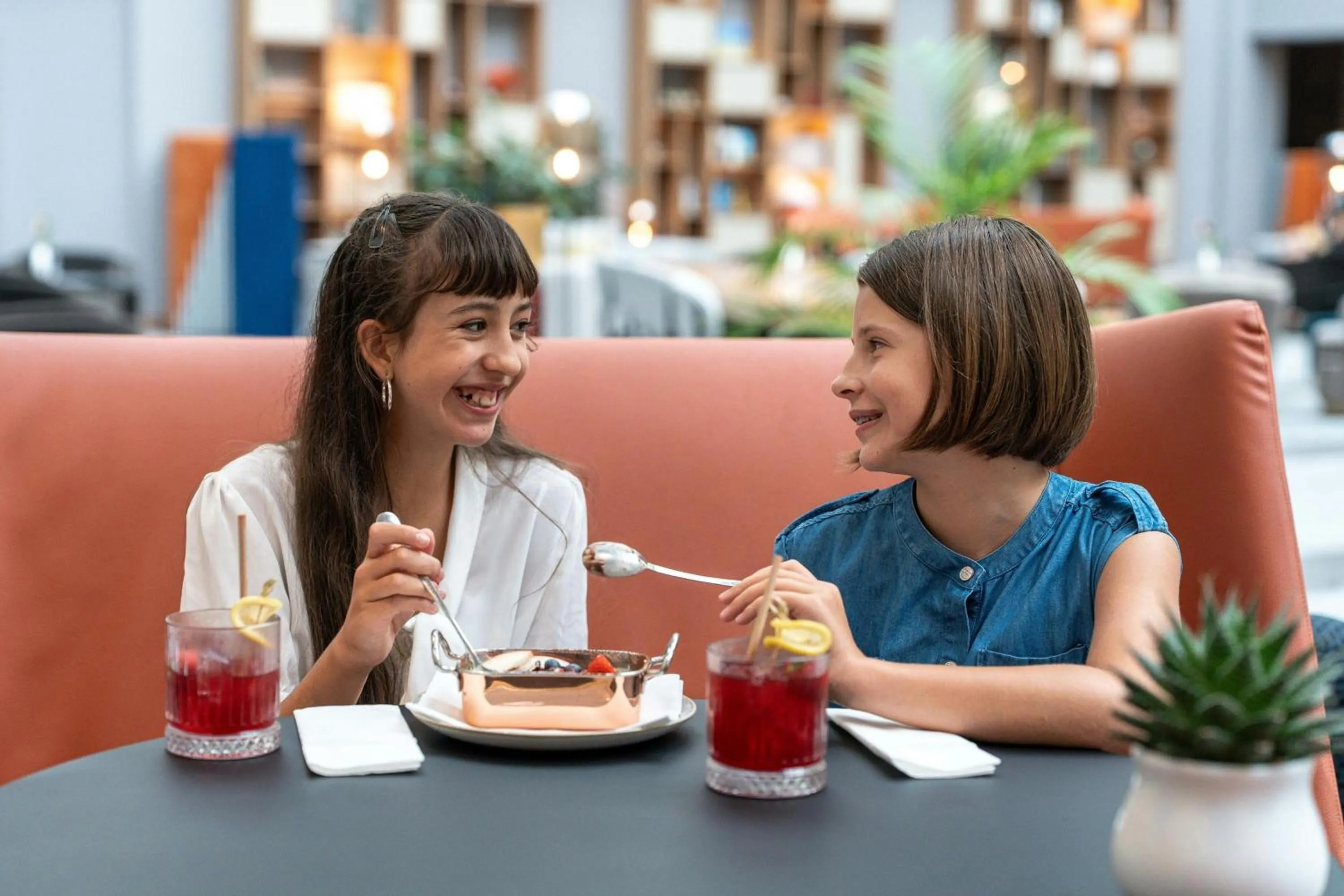 Restaurant/places to eat in Sheraton Grand Krakow