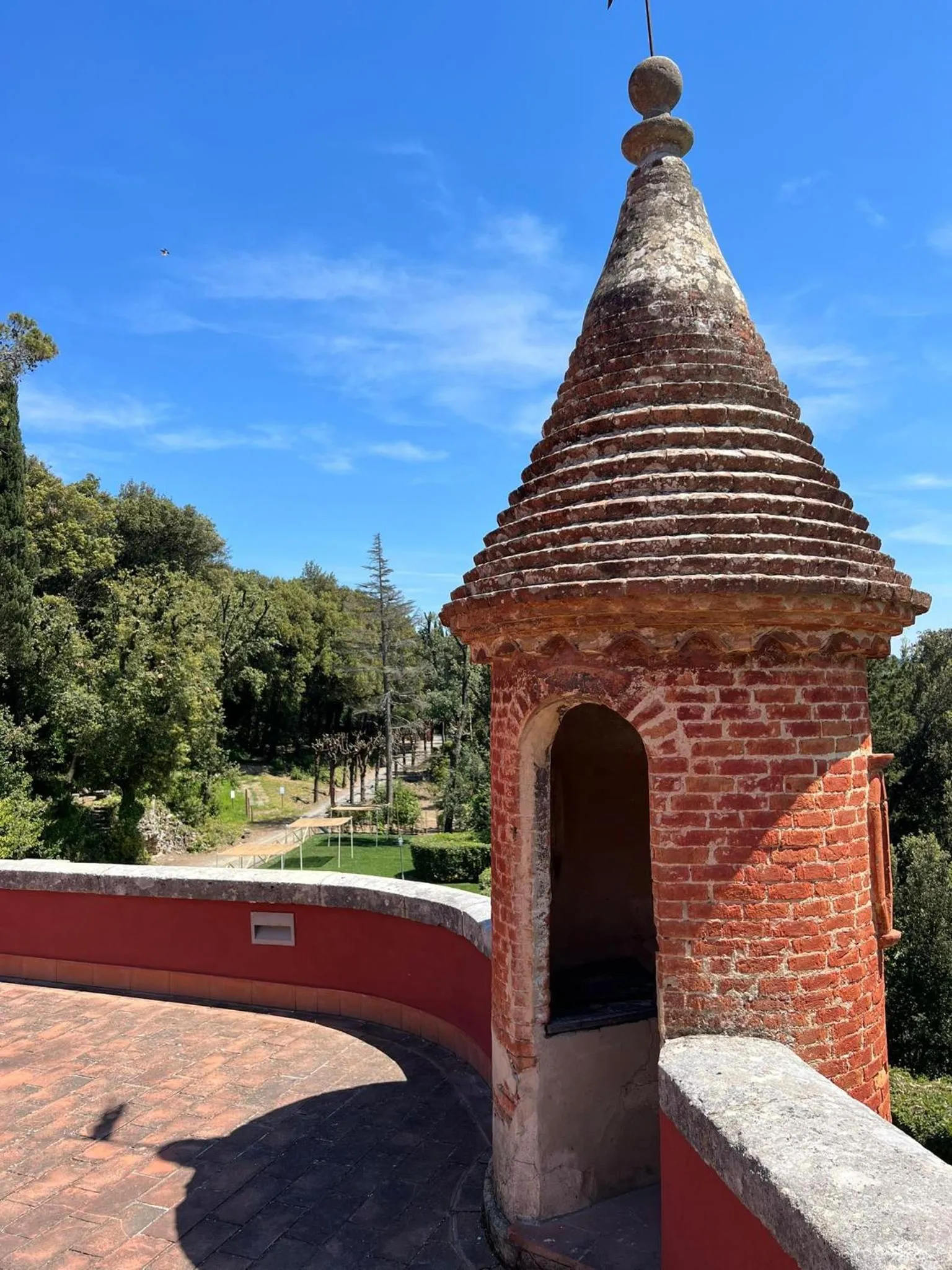 Decorative detail in Il Castello di San Ruffino