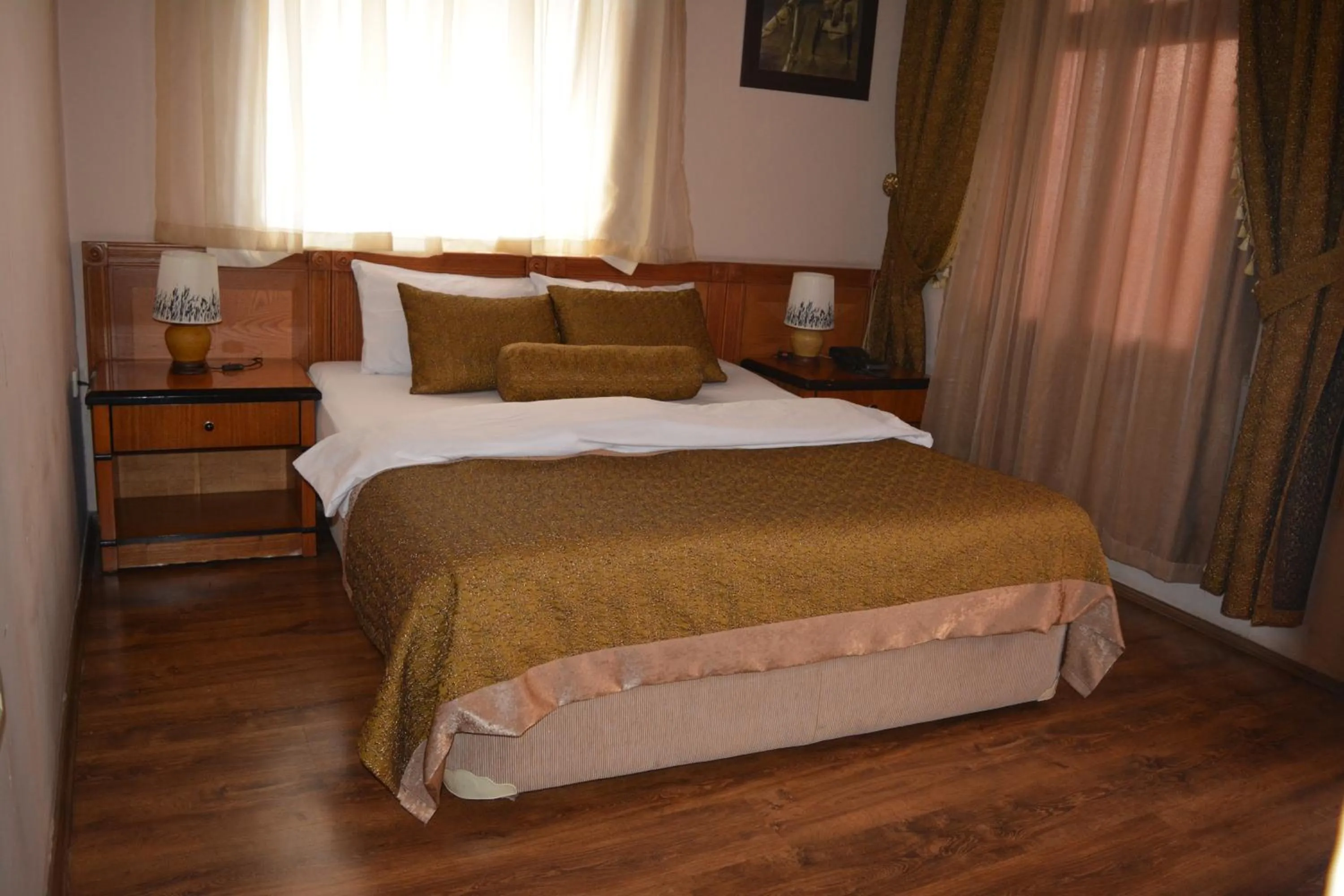 Street view, Bed in Osmanli Marco Pasha Hotel