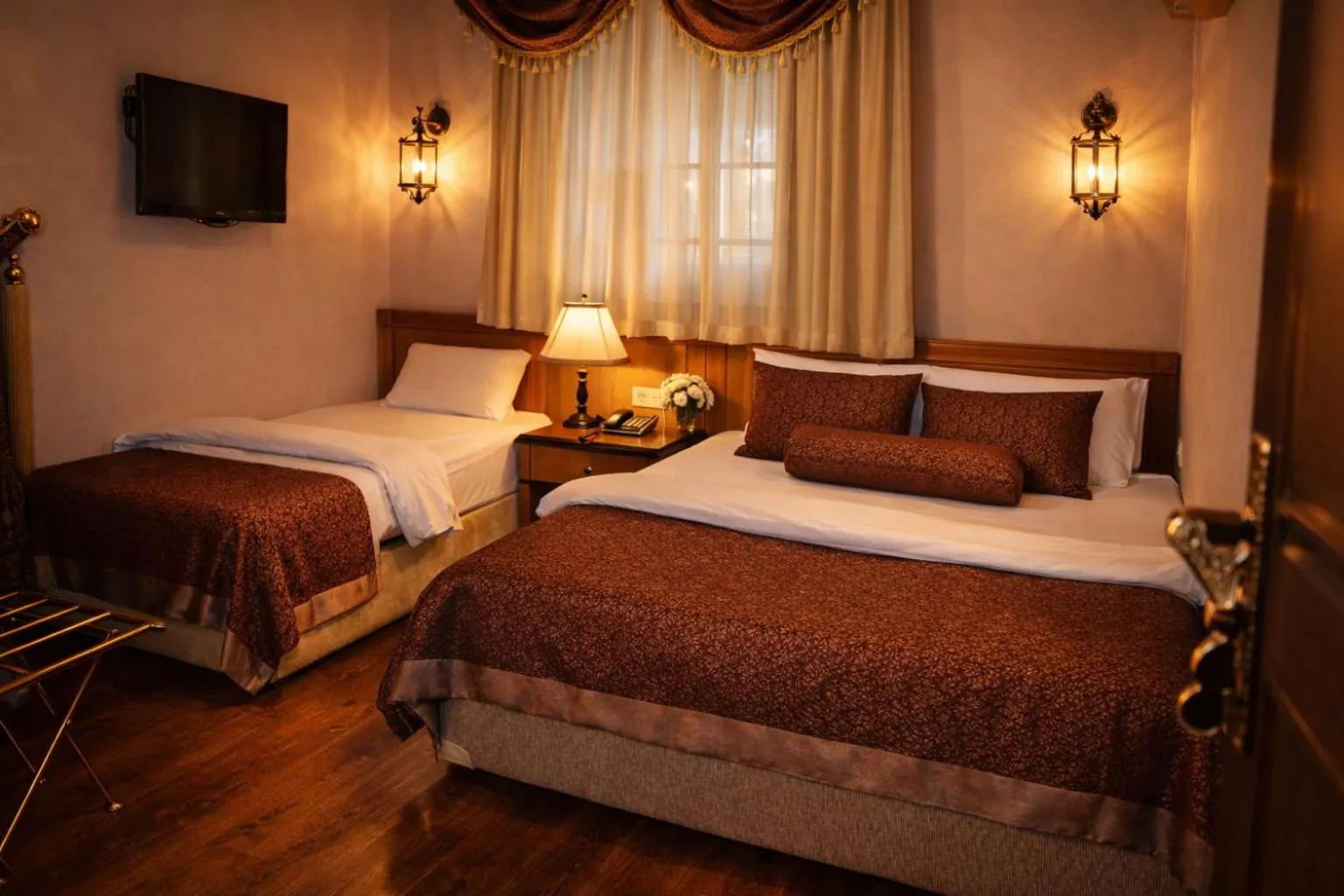 Double Room with Extra Bed (3 Adults) in Osmanli Marco Pasha Hotel