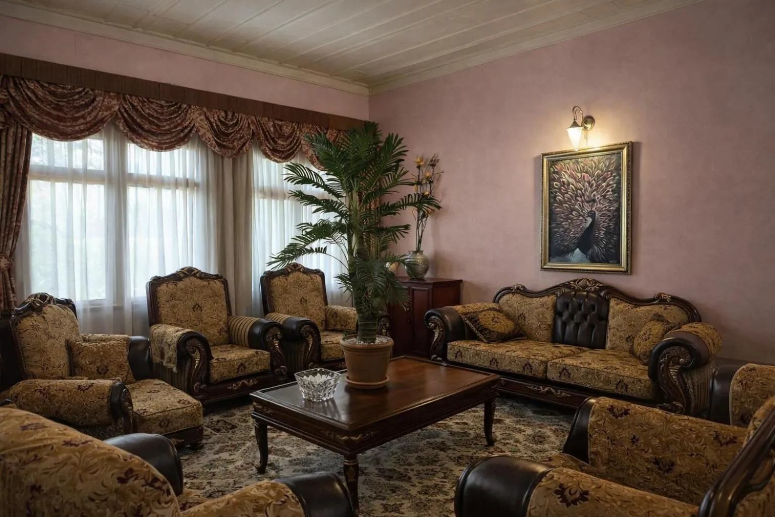 Communal lounge/ TV room in Osmanli Marco Pasha Hotel