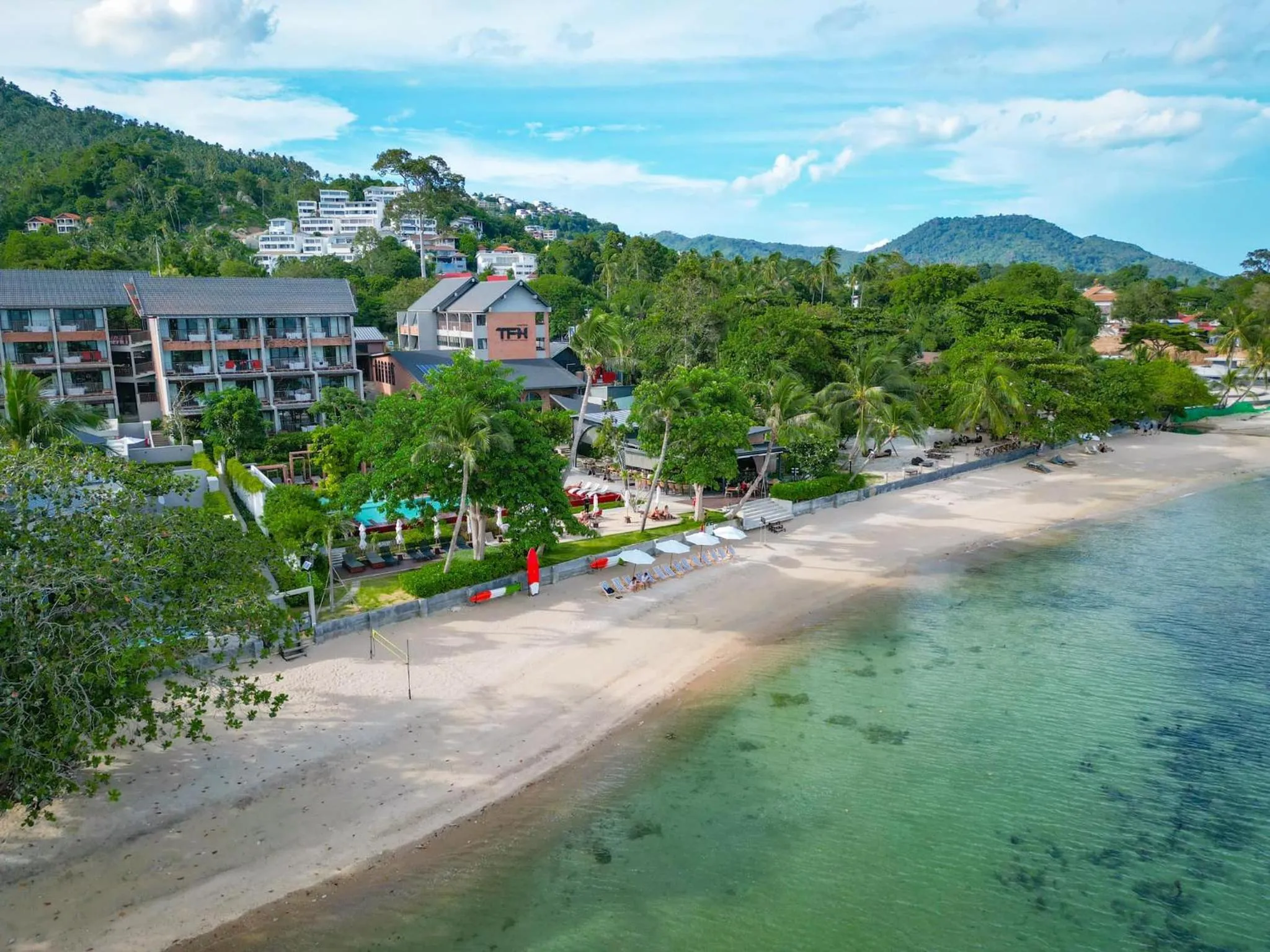 Property building in Thai Fight Hotel