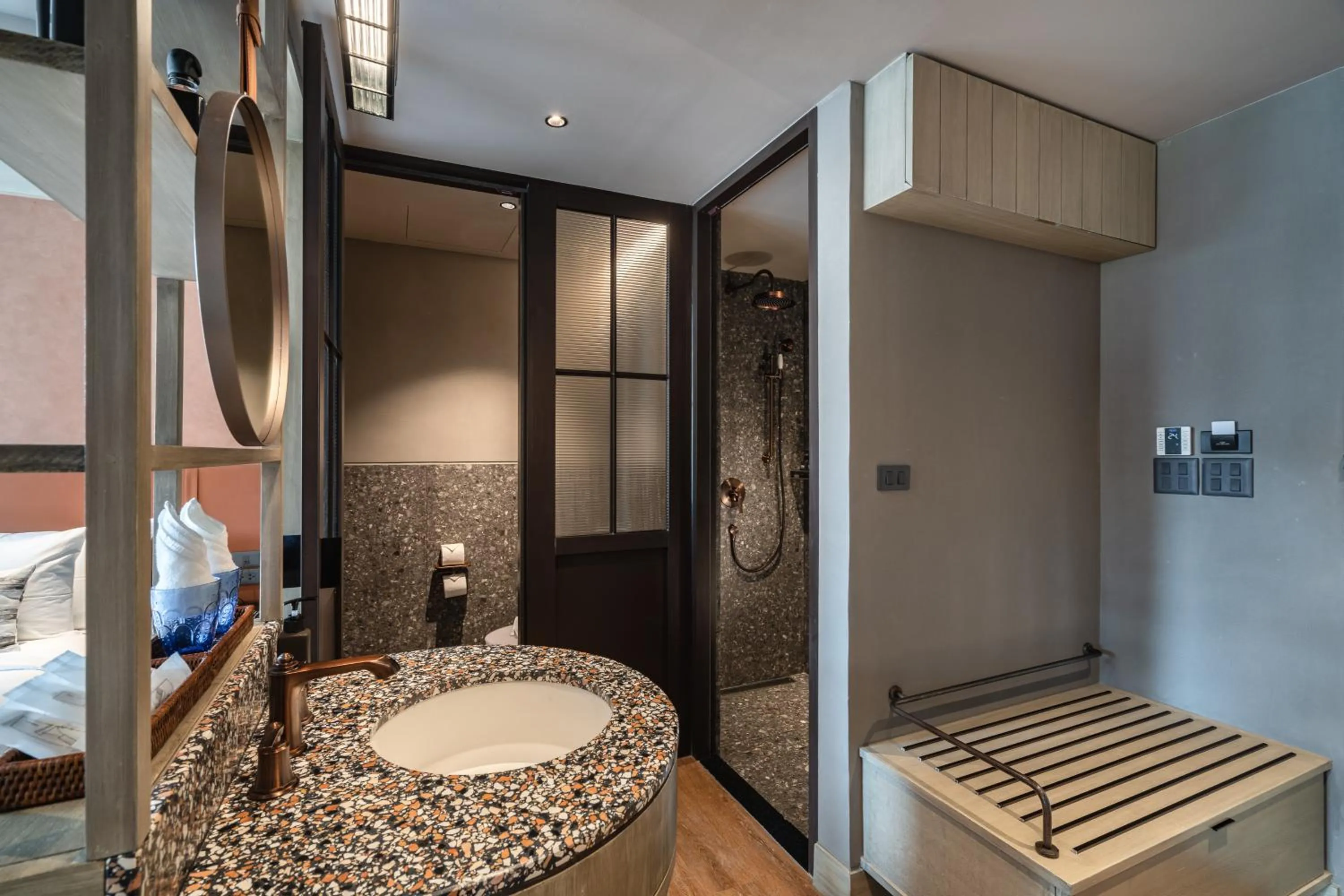 Bathroom in Thai Fight Hotel