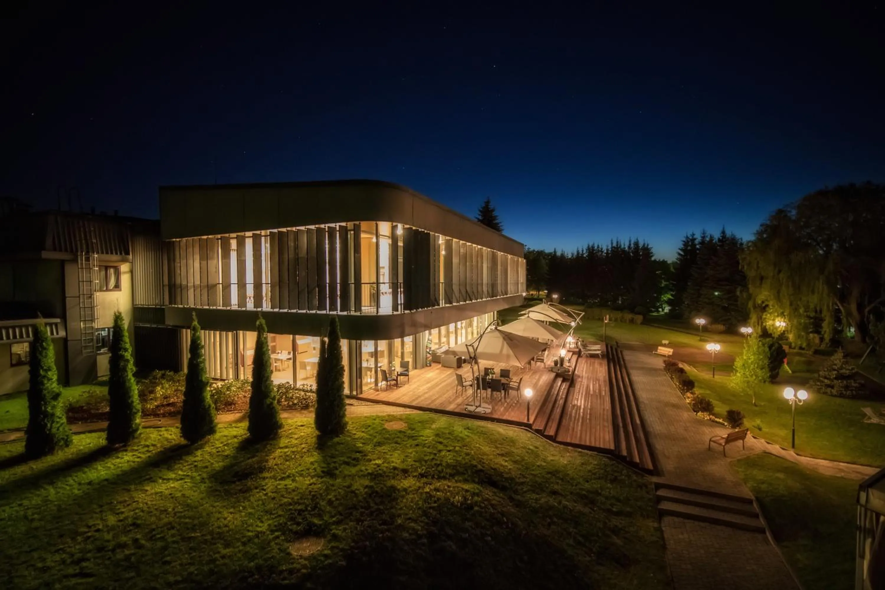 Night in Hotel HP Park