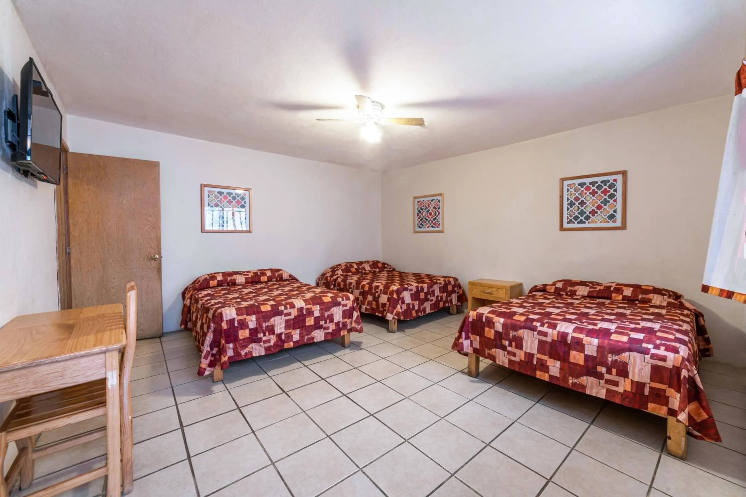 Bed in Hotel Meson de Carolina