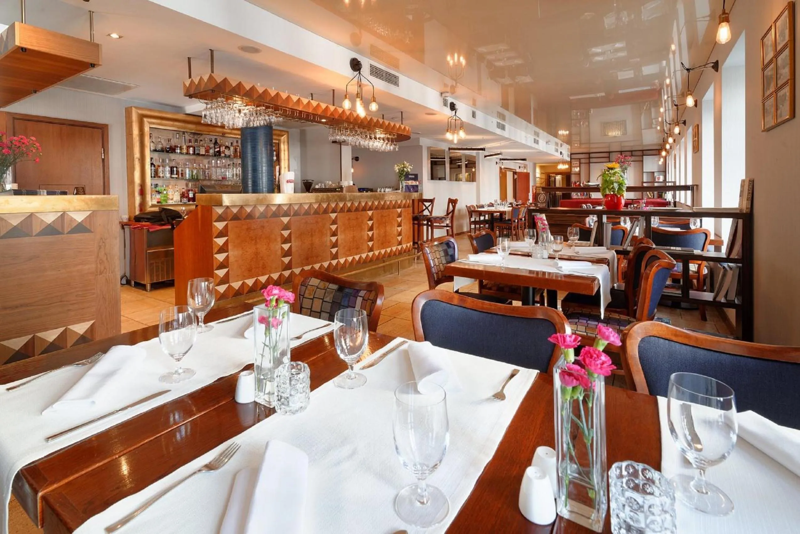 Restaurant/places to eat in Hotel Wolne Miasto Old Town Gdańsk