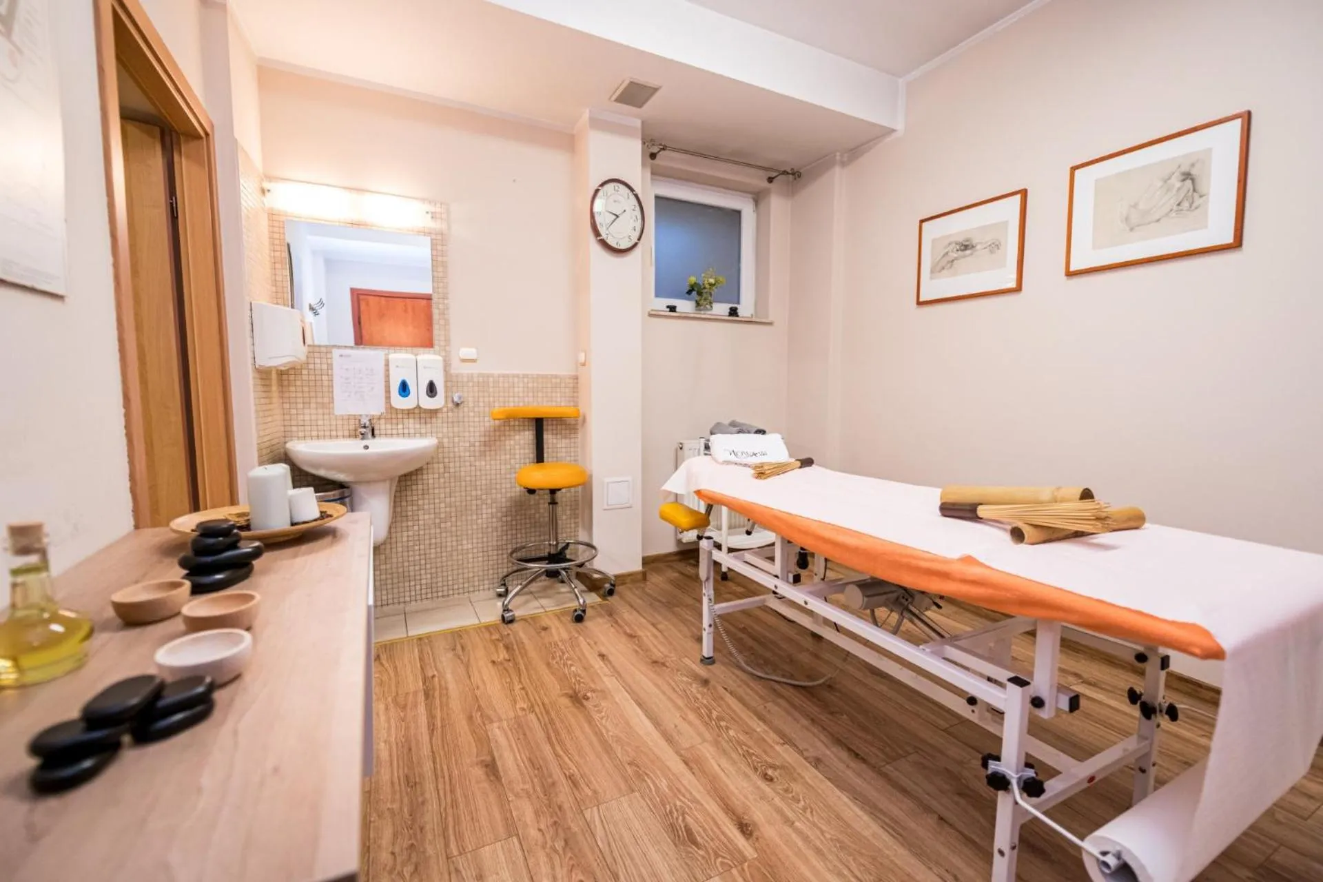 Massage in Nowa - Ski SPA Hotel