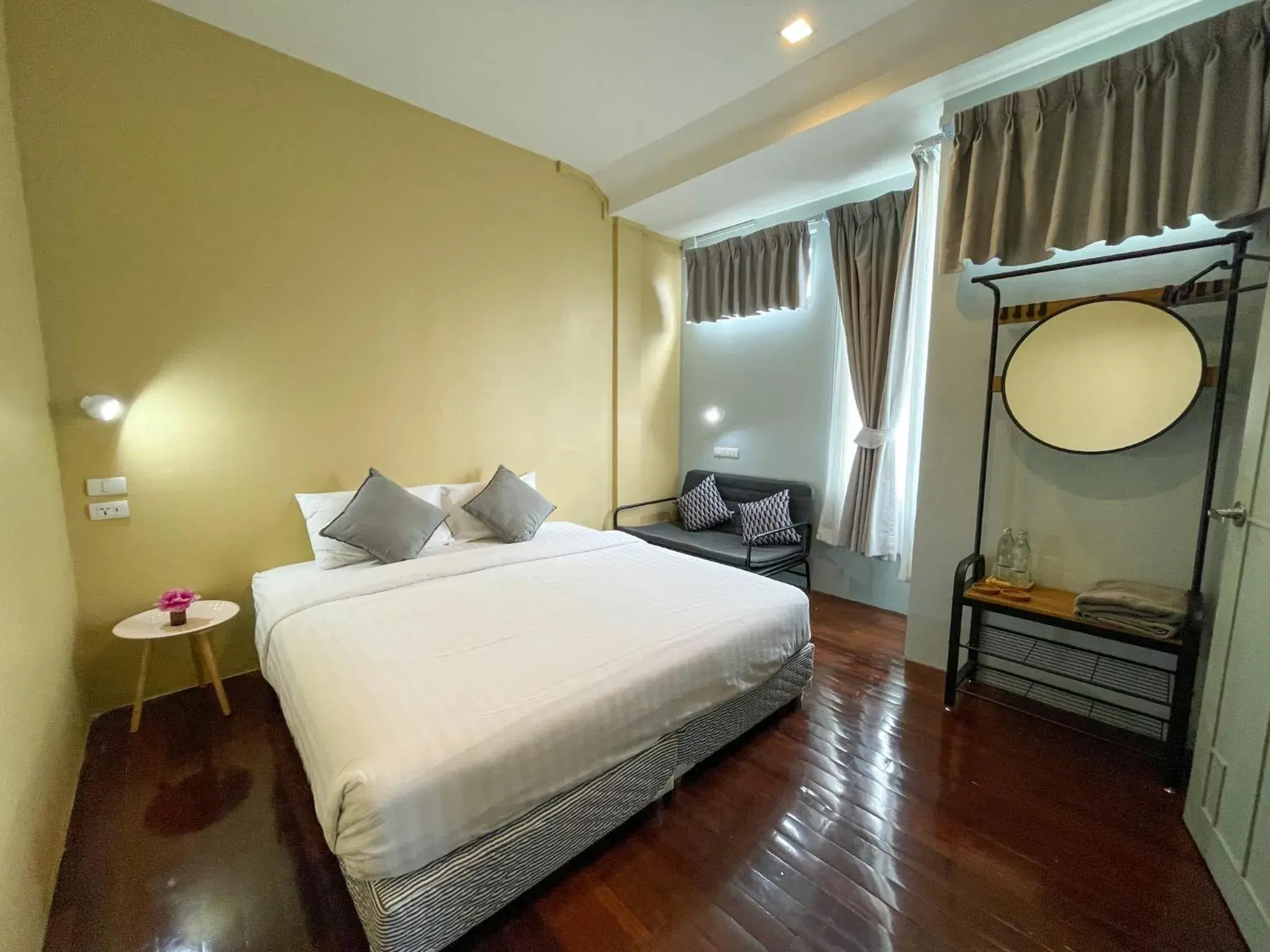 Standard Double Room with Shared Bathroom in Tongsiam Standard Double Room with Shared Bathroom in Tongsiam