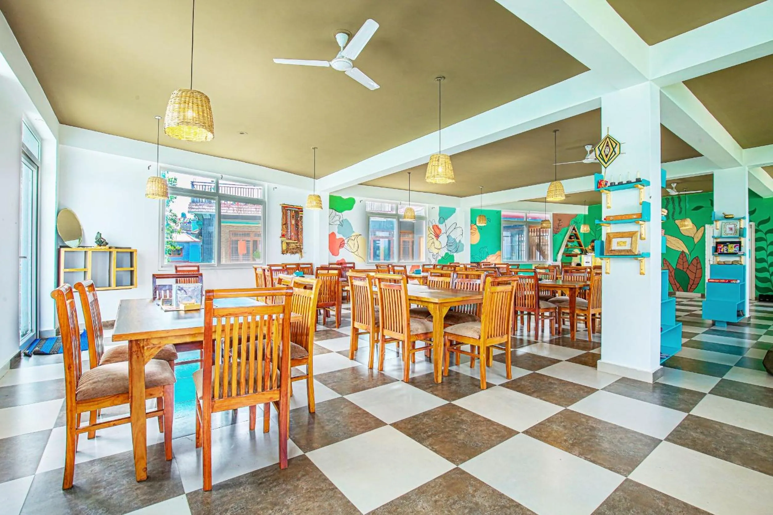 Restaurant/places to eat in Chokling ArtHouse - The Treasure of Himalayas