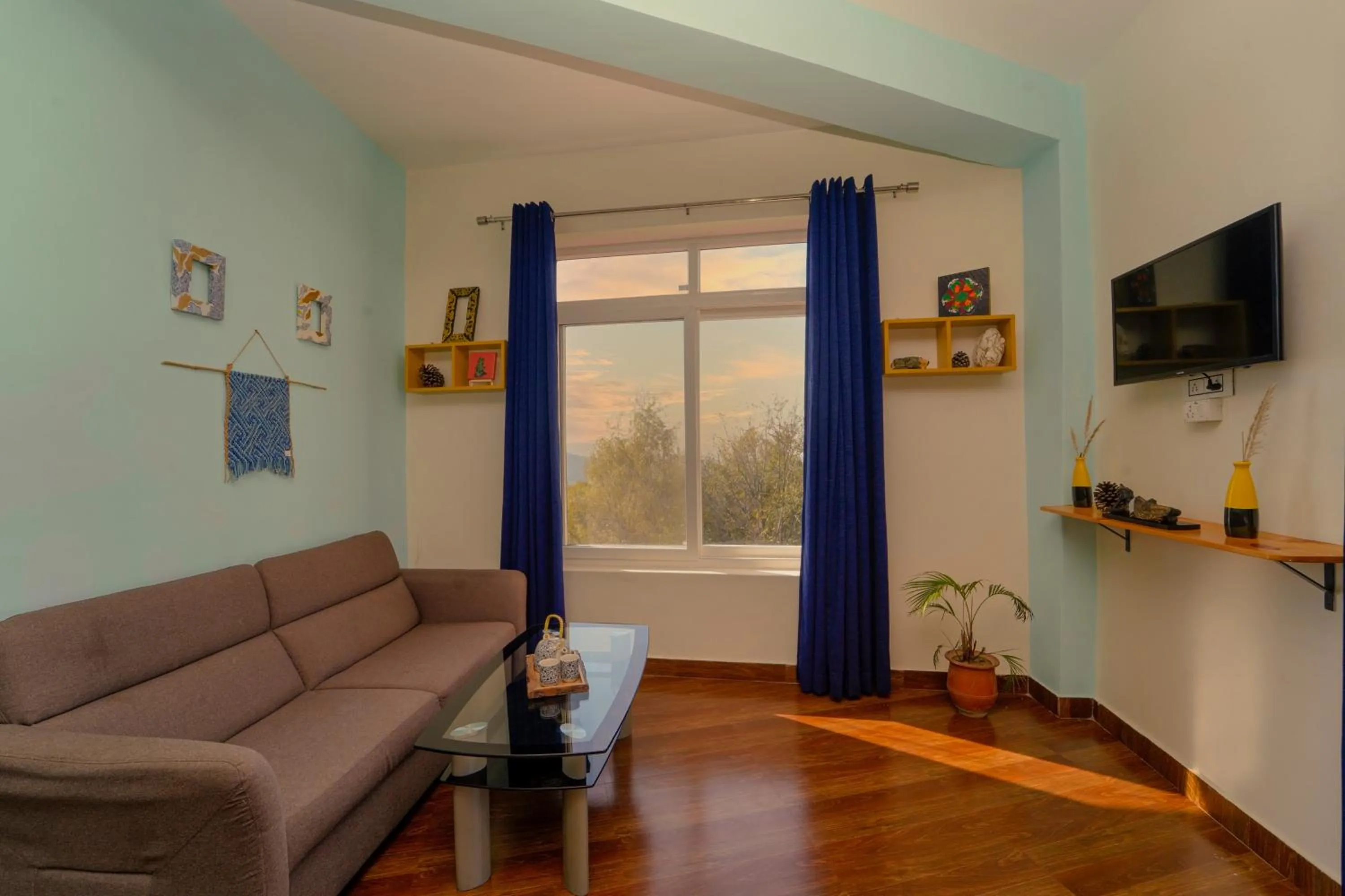 TV and multimedia in Chokling ArtHouse - The Treasure of Himalayas