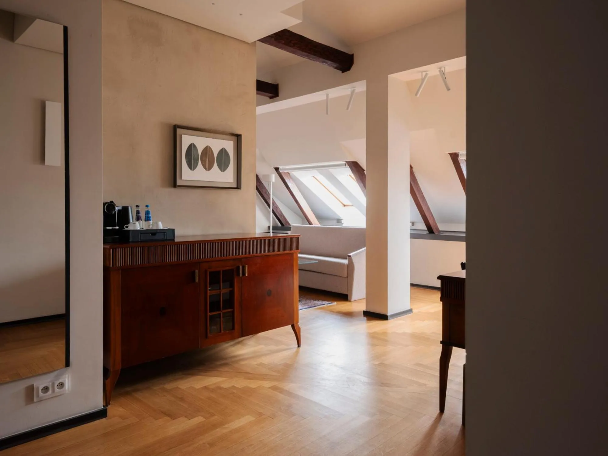 furniture in Hotel Pod Różą