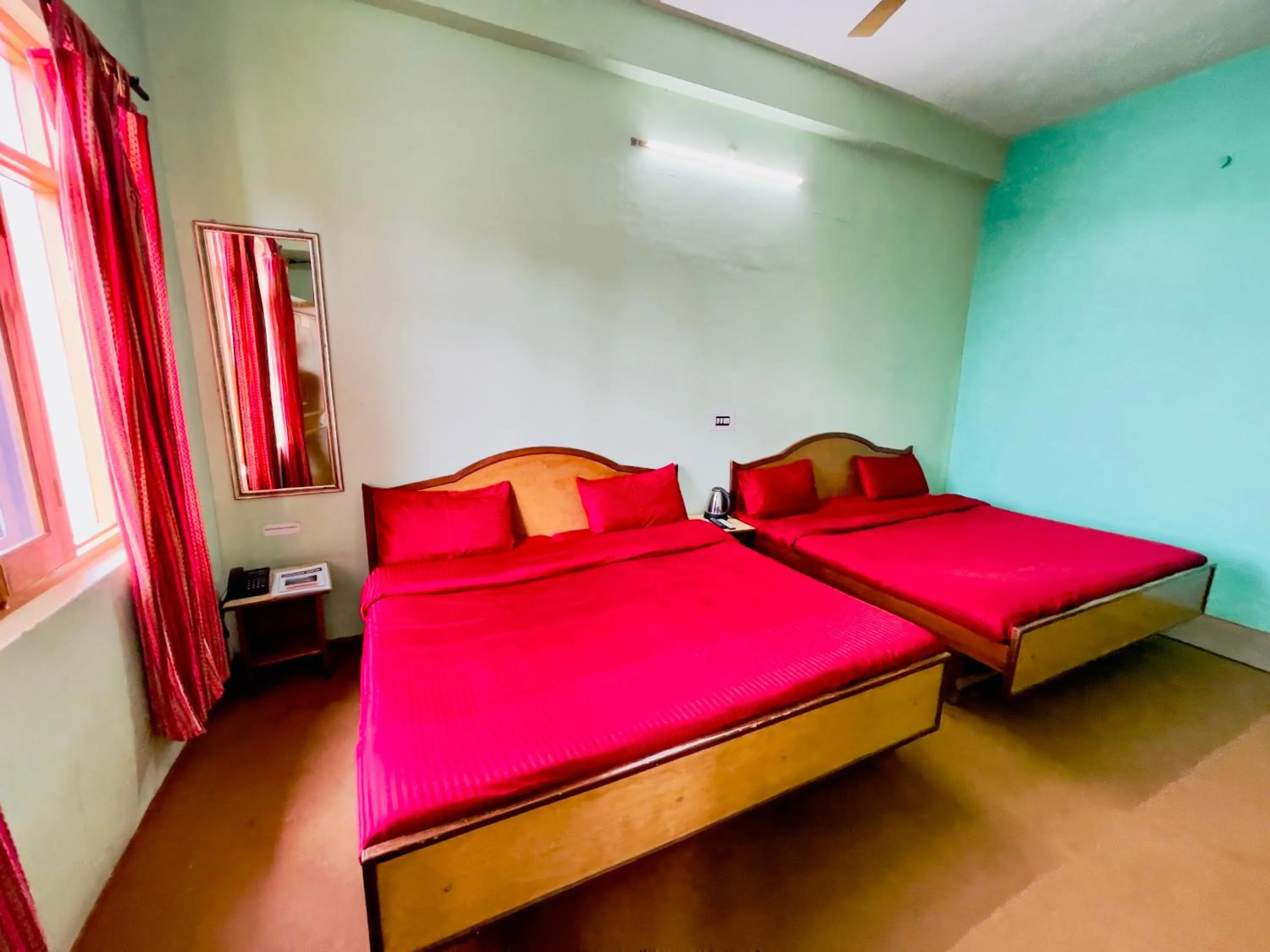 Bed in Grand view lodge and Restaurant Dharamshala - Partial Prepayment required to confirm booking