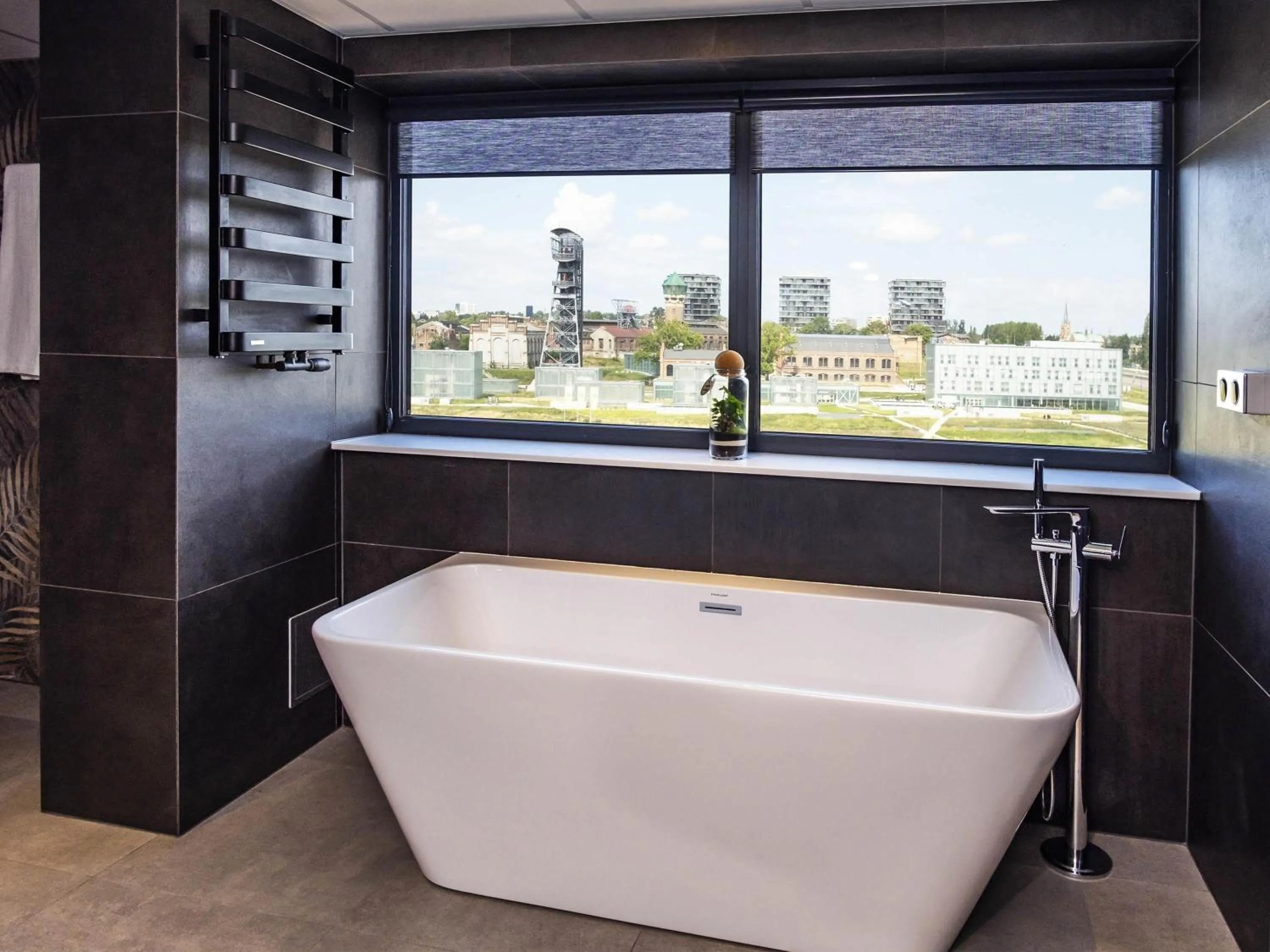 Bedroom in Novotel Katowice Centrum