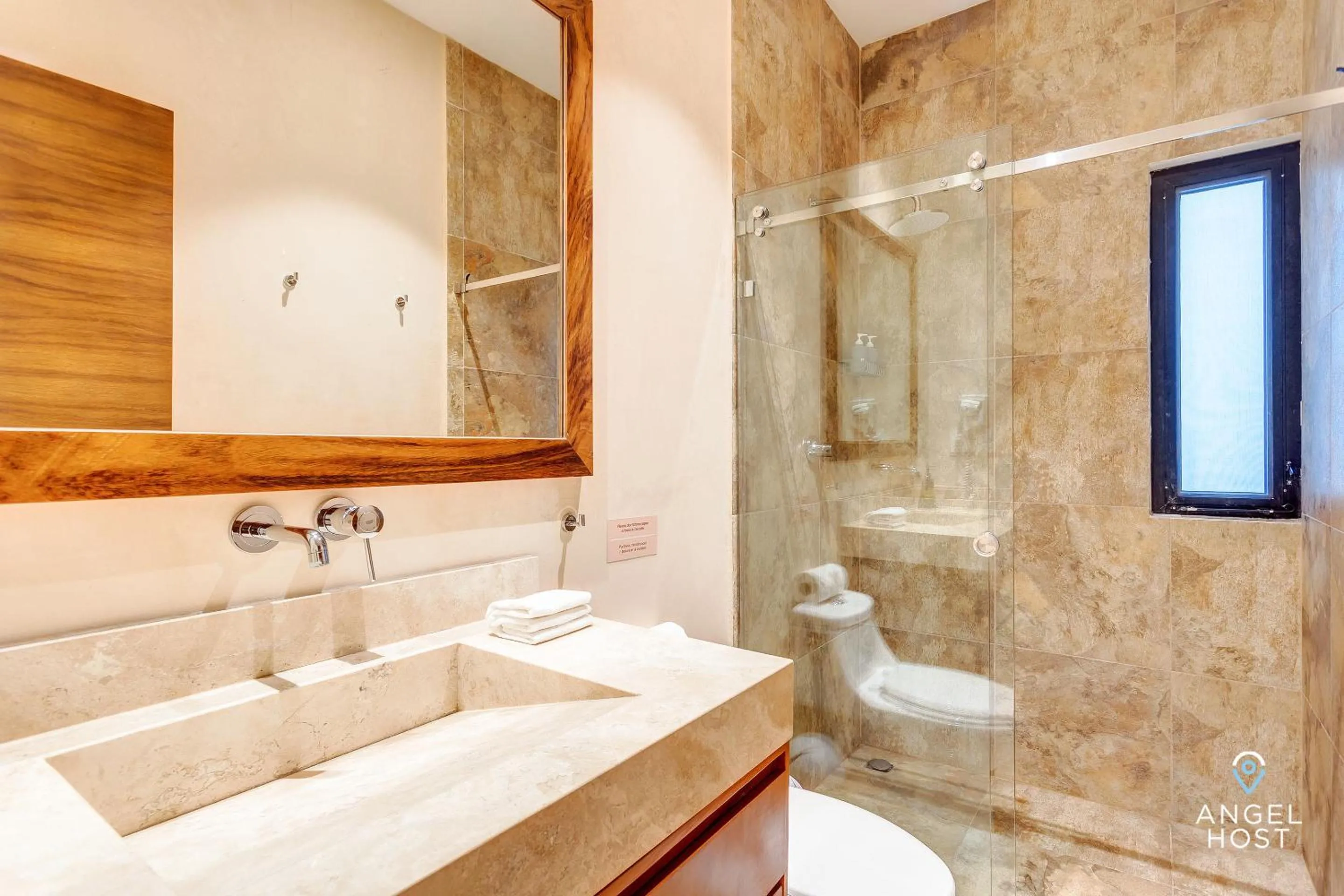 Bathroom in Chic Condotel with Roof Pool 10-Min Walk to Beach