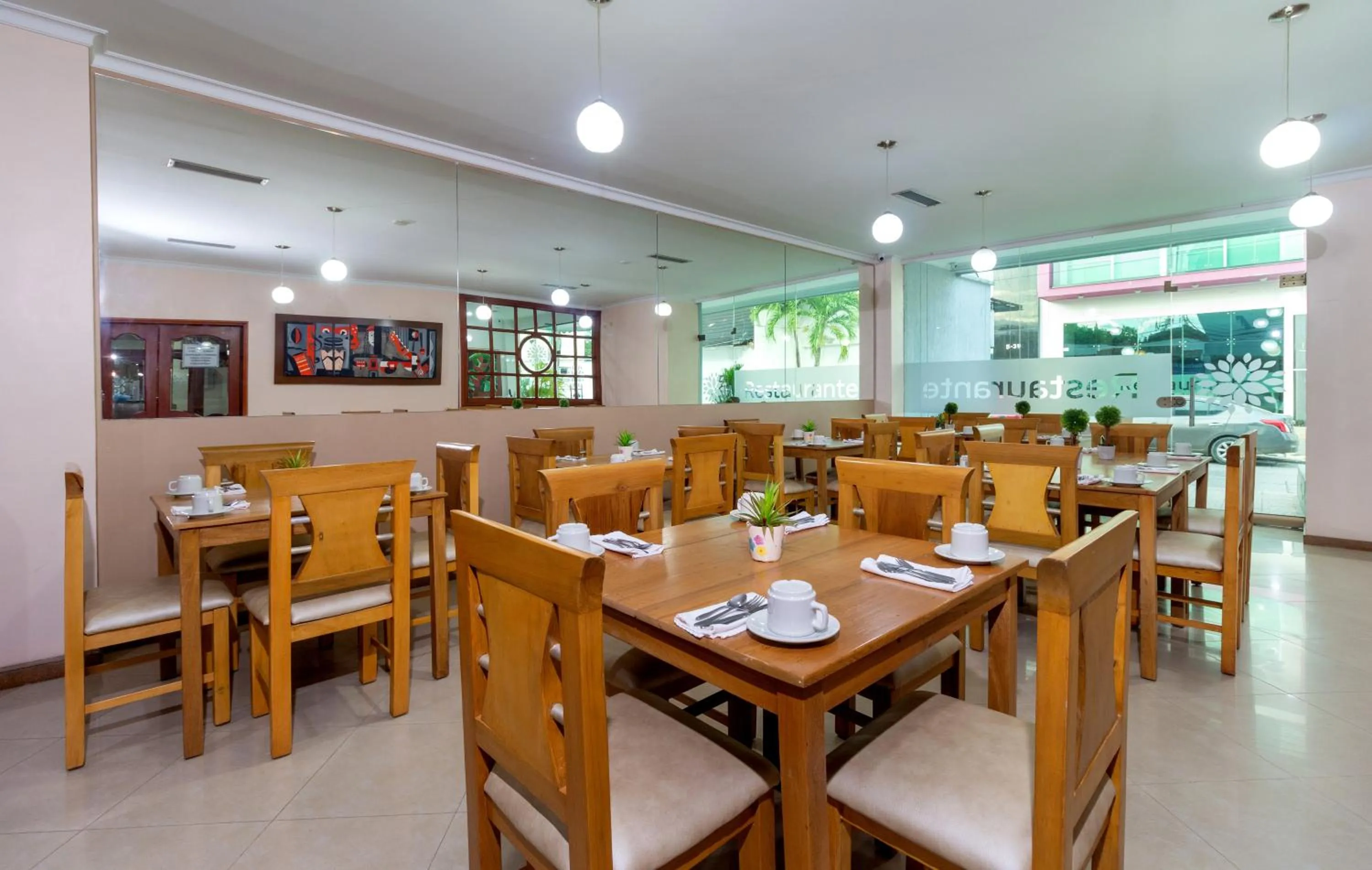 Restaurant/places to eat in Hotel Costa Bonita