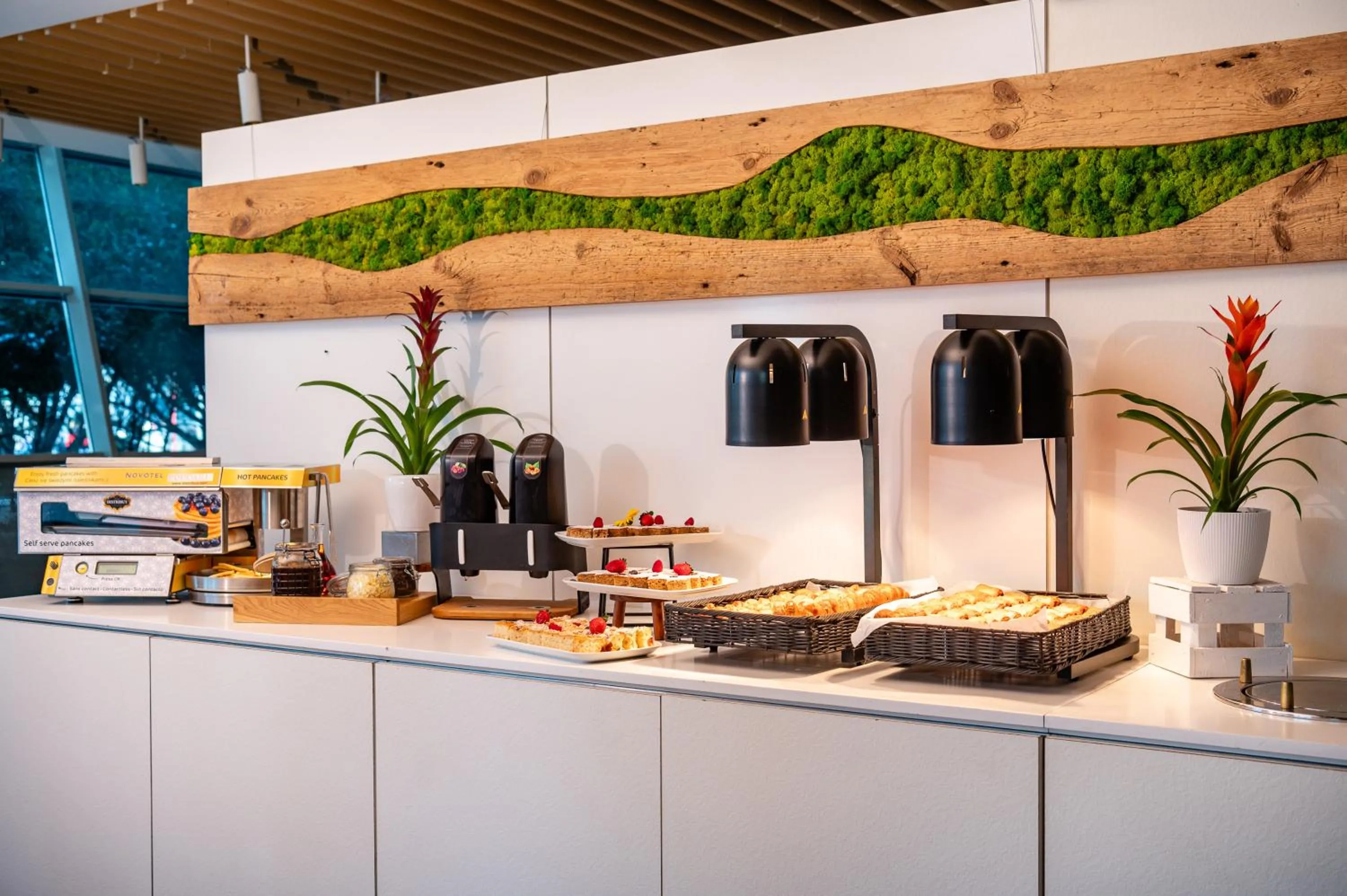 Breakfast in Novotel Warszawa Centrum