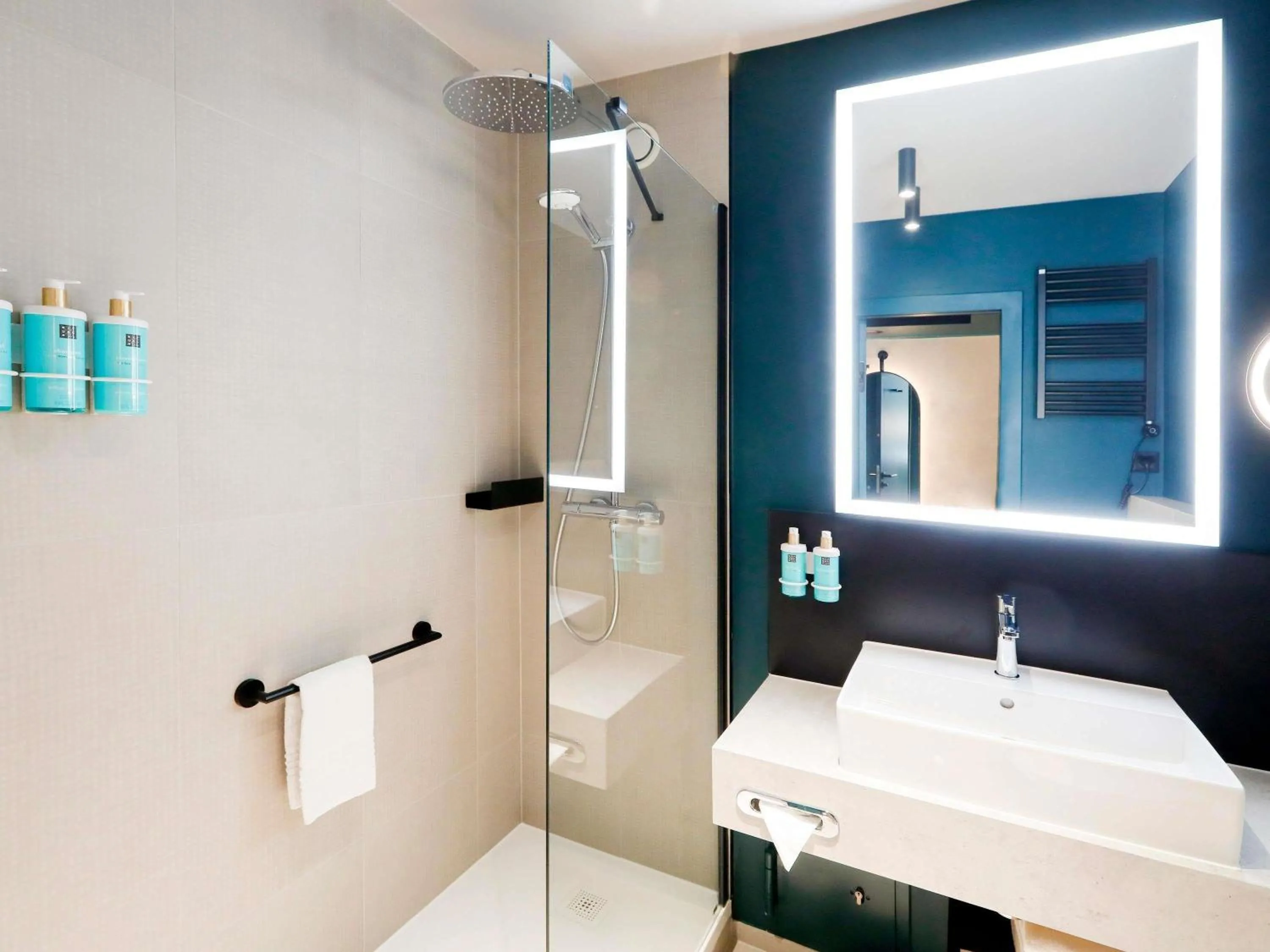 Bedroom in Novotel Warszawa Centrum