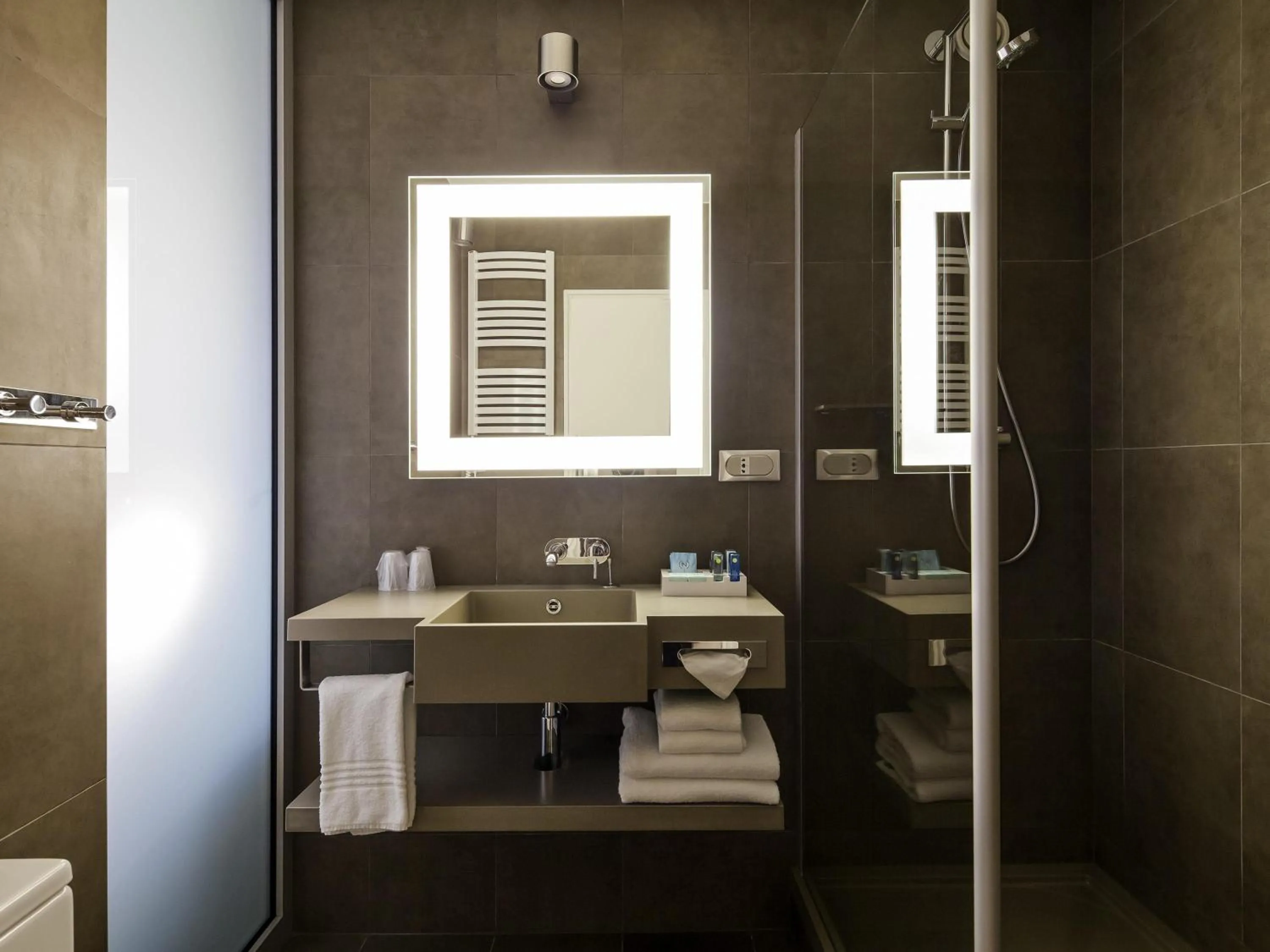 Bedroom in Novotel Warszawa Centrum