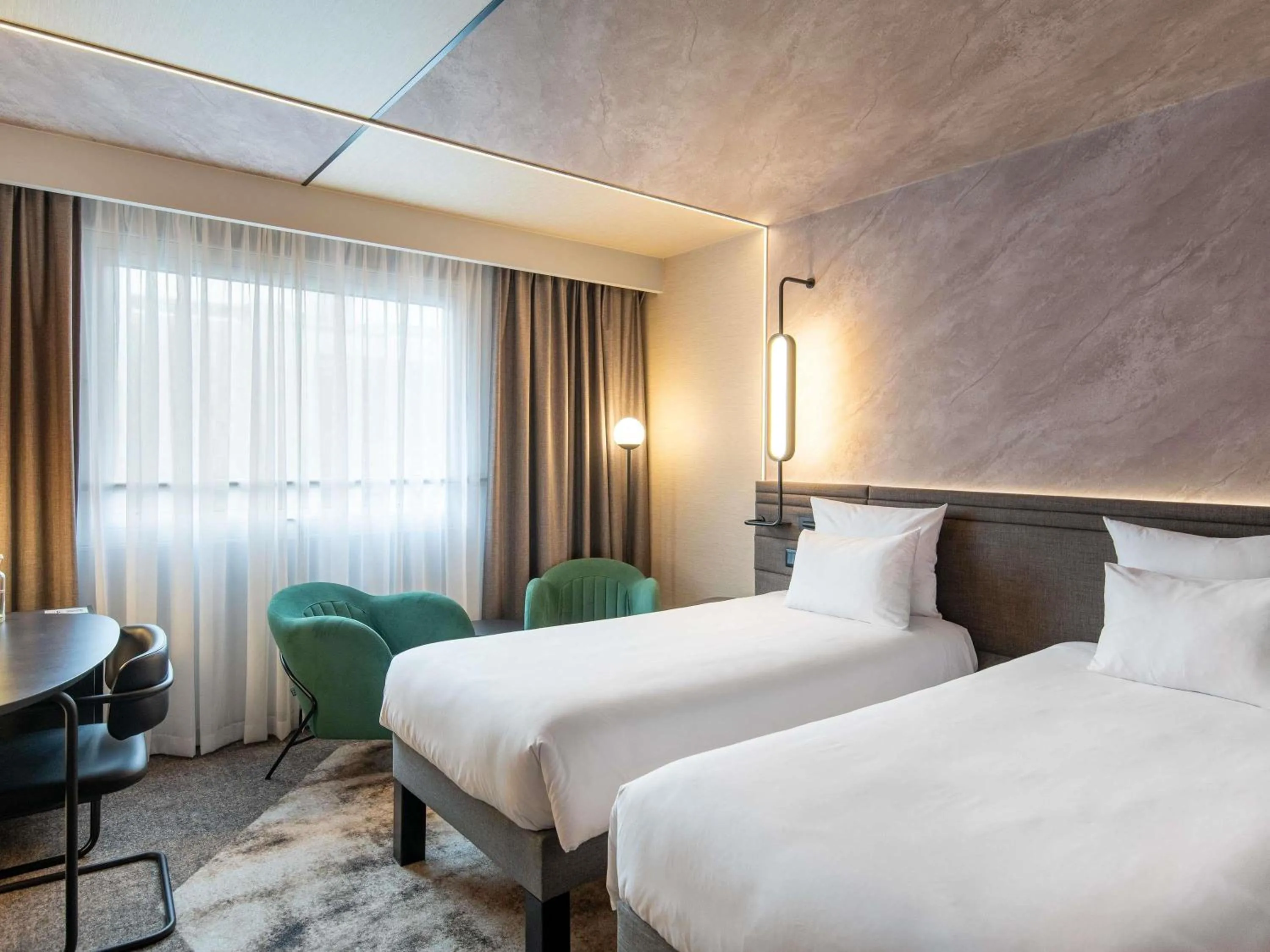 Bedroom, Bed in Novotel Warszawa Centrum