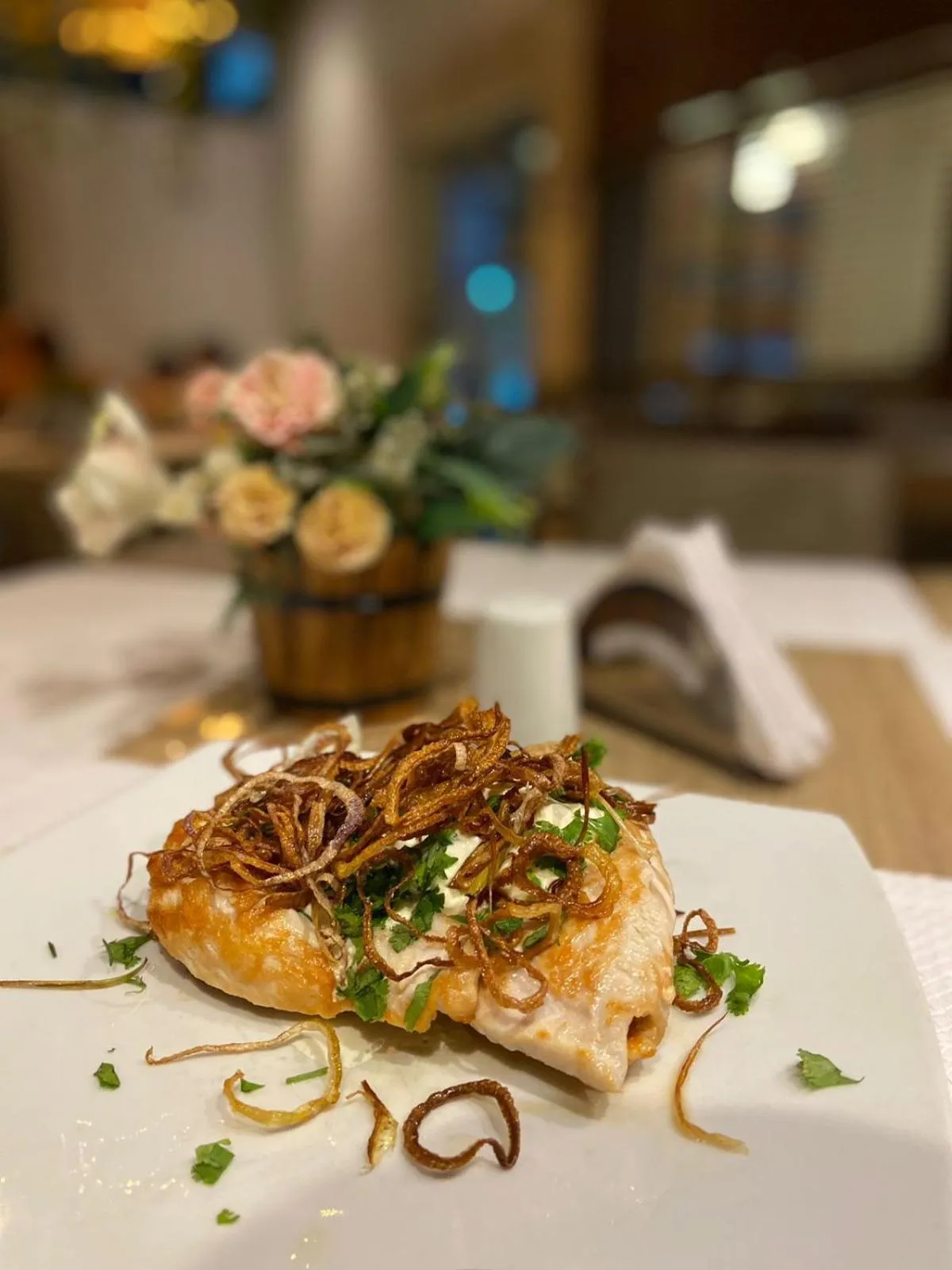 Restaurant/places to eat in Hotel Santorini Loft