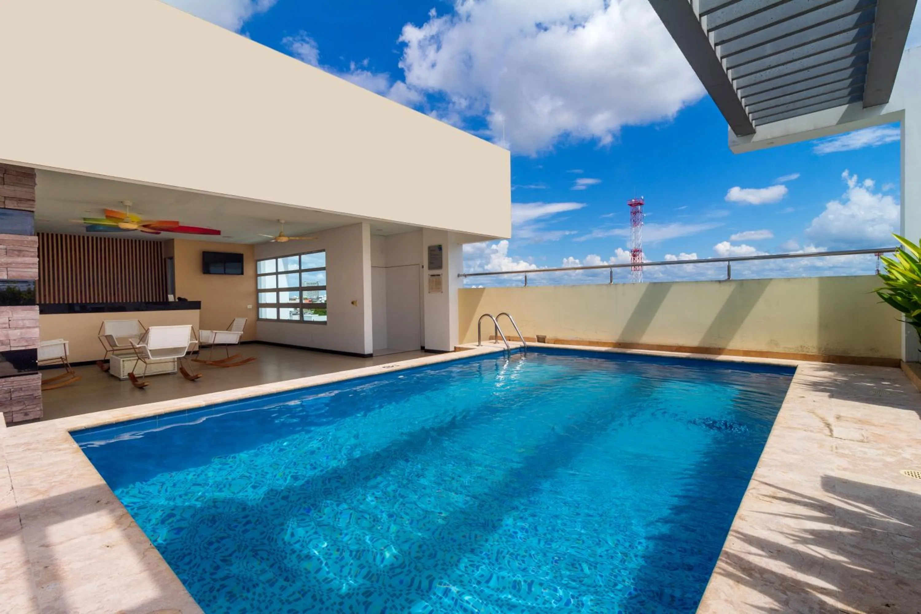 Swimming pool in Hotel Baroca