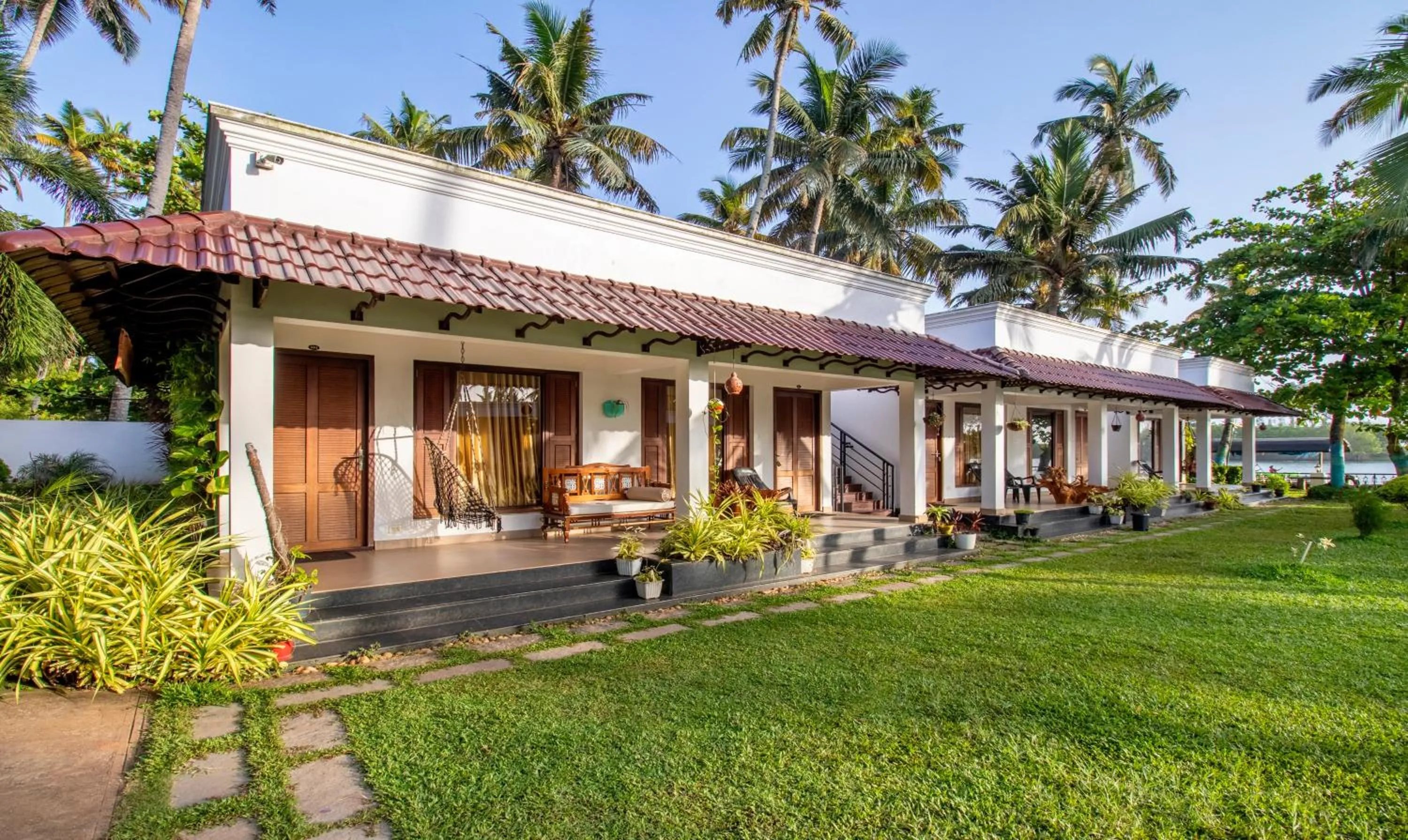 Property building in Treebo Majestic Retreat