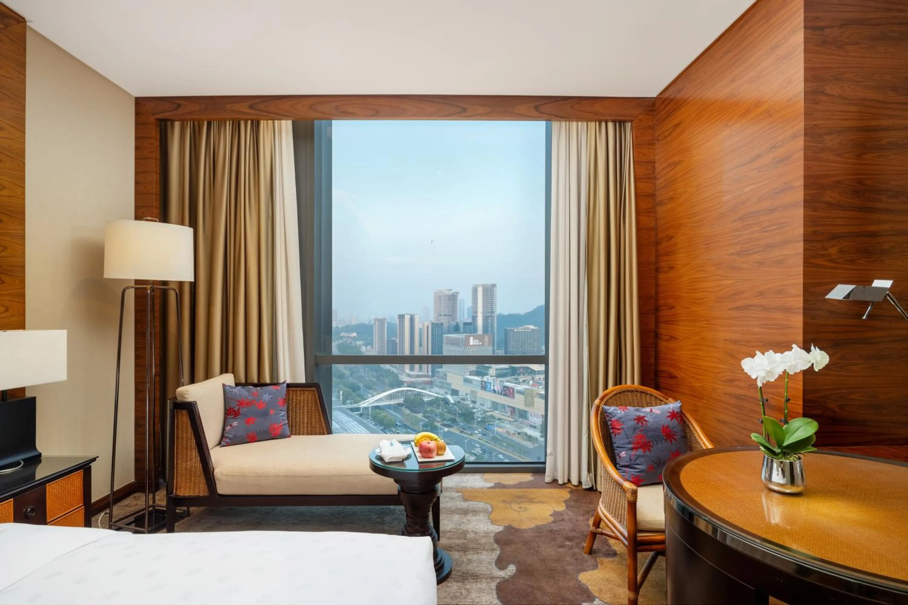 Photo of the whole room, Bed in Dongguan Kande International Hotel