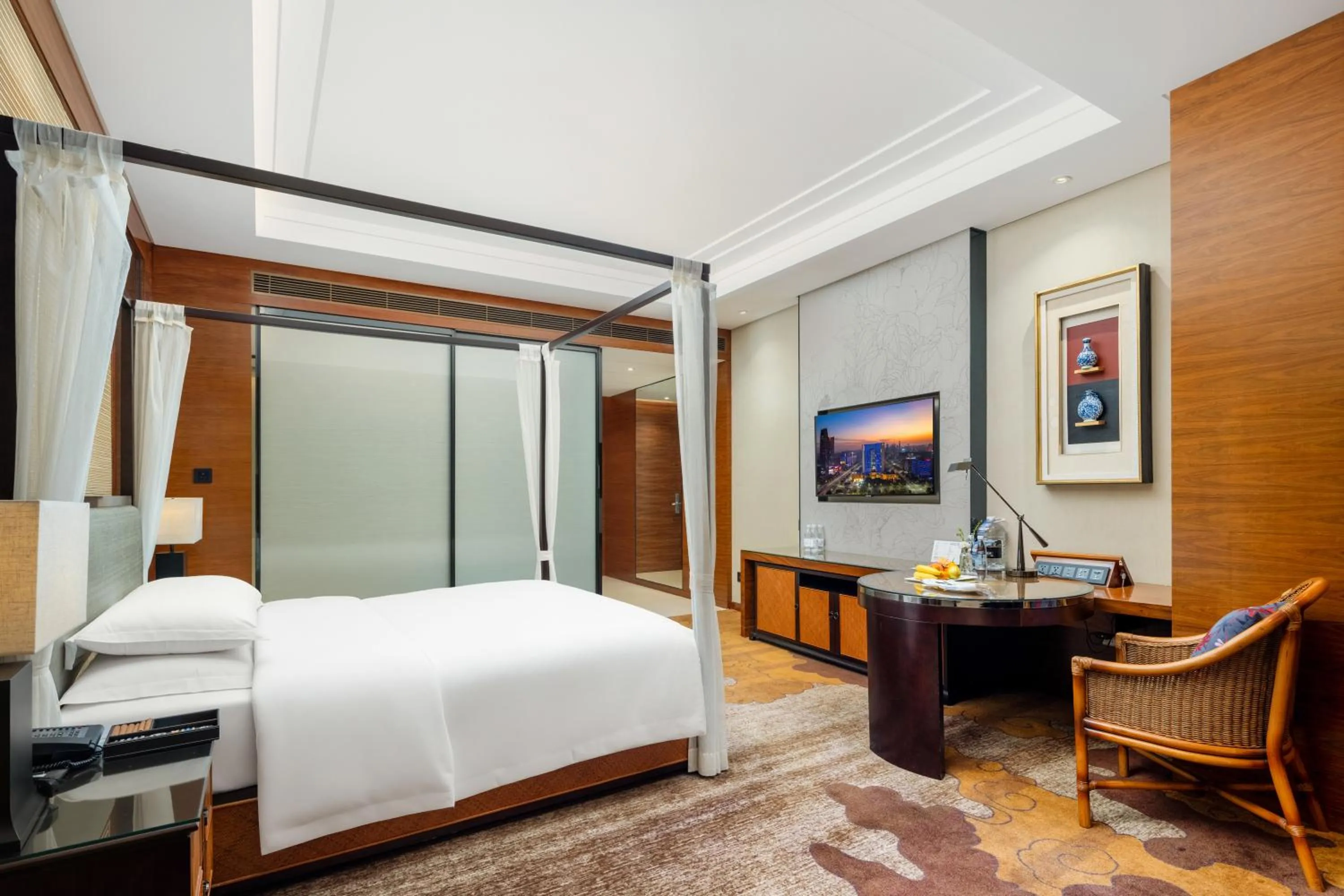 Photo of the whole room, Bed in Dongguan Kande International Hotel