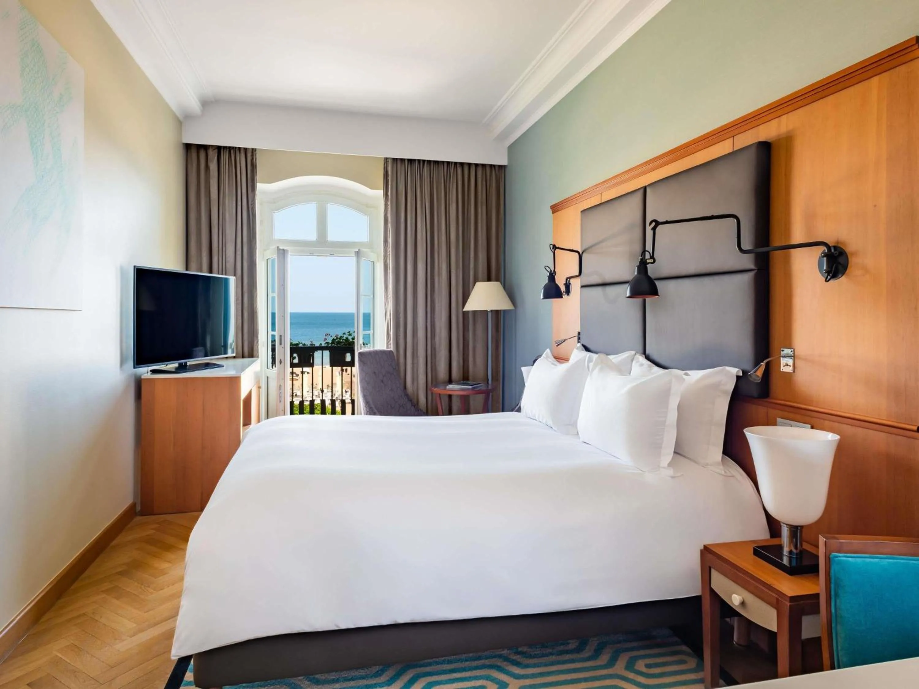 Bedroom, Bed in Sofitel Grand Sopot